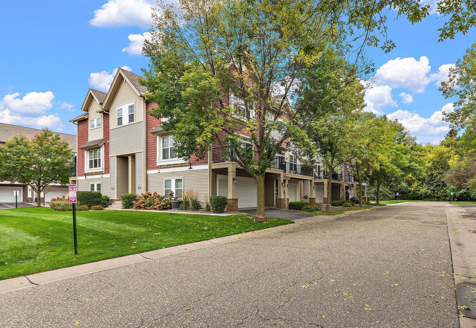3580 Hazel Trail, #D, Woodbury, MN 55129 3580 Hazel Trail, #D, Woodbury, MN 55129