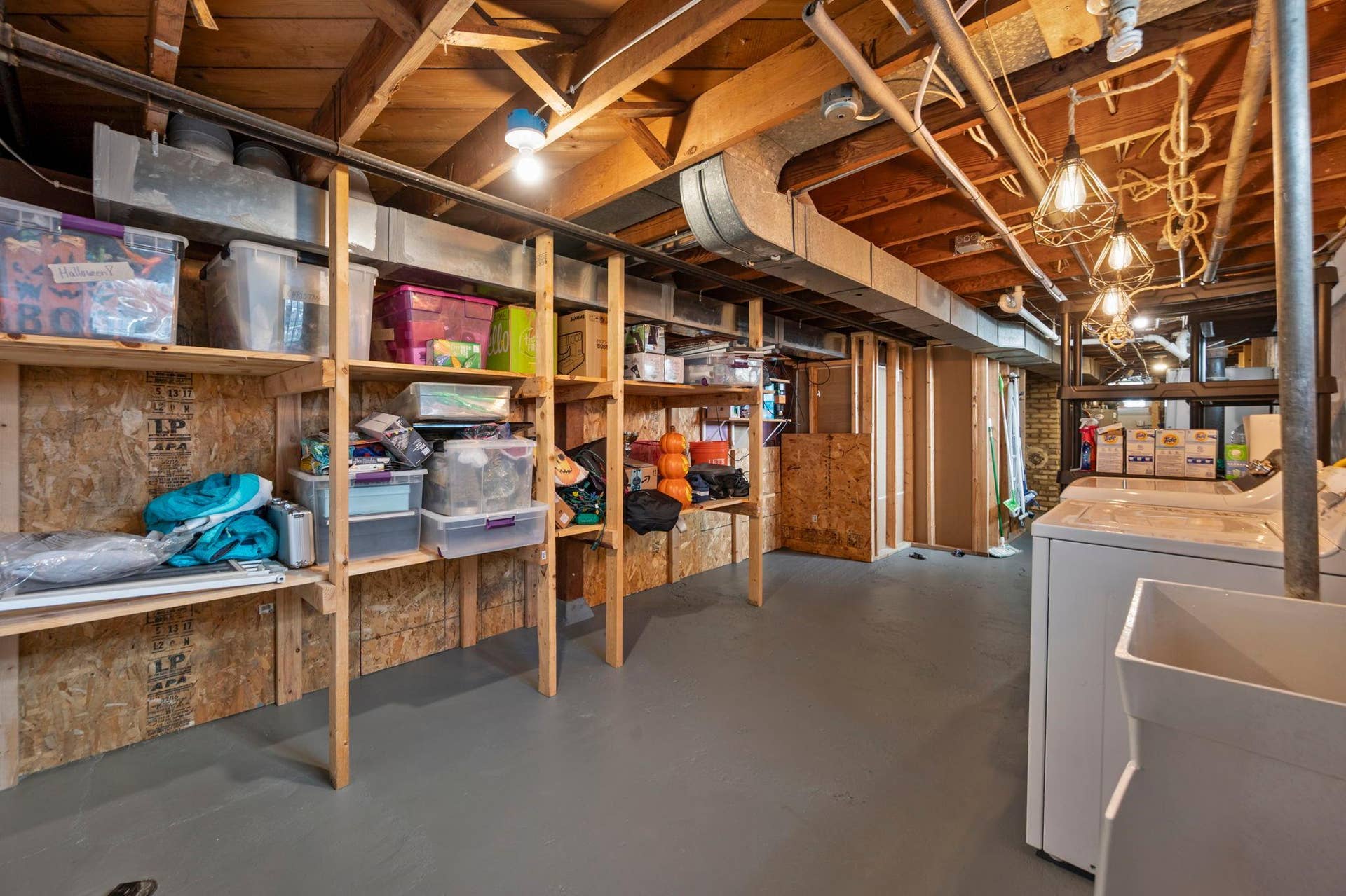 2704 Garfield Street NE, 2, Minneapolis, MN 55418 66-web-or-mls-2704 Garfield St NE-219.jpg