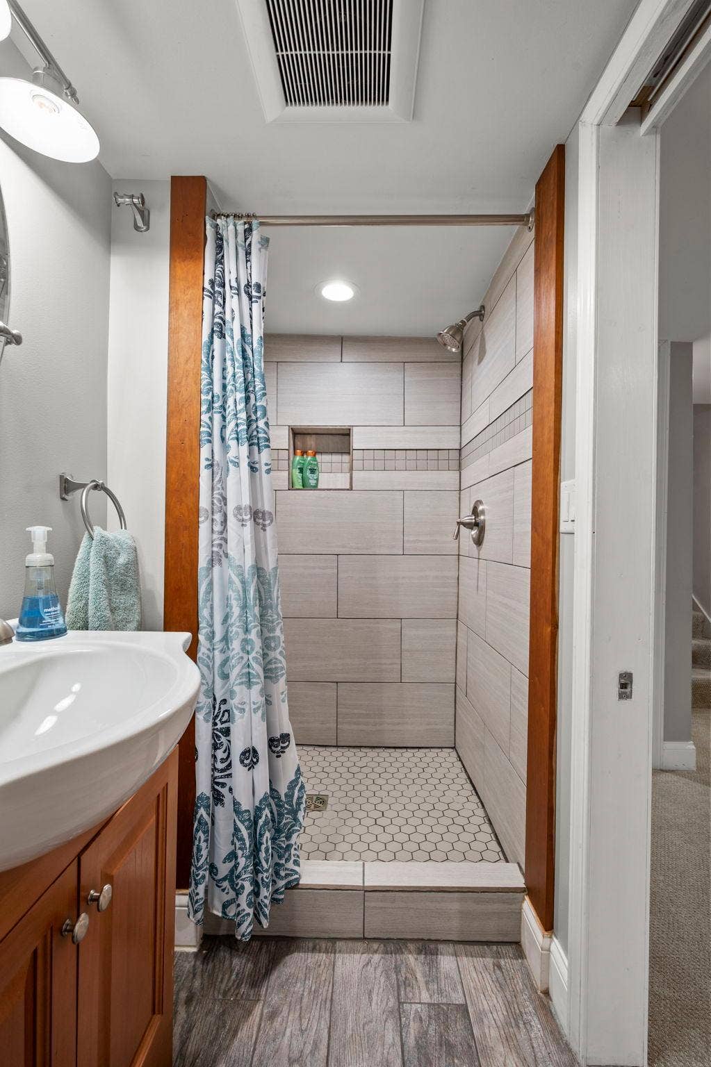 2704 Garfield Street NE, 2, Minneapolis, MN 55418 62-web-or-mls-2704 Garfield St NE-200.jpg