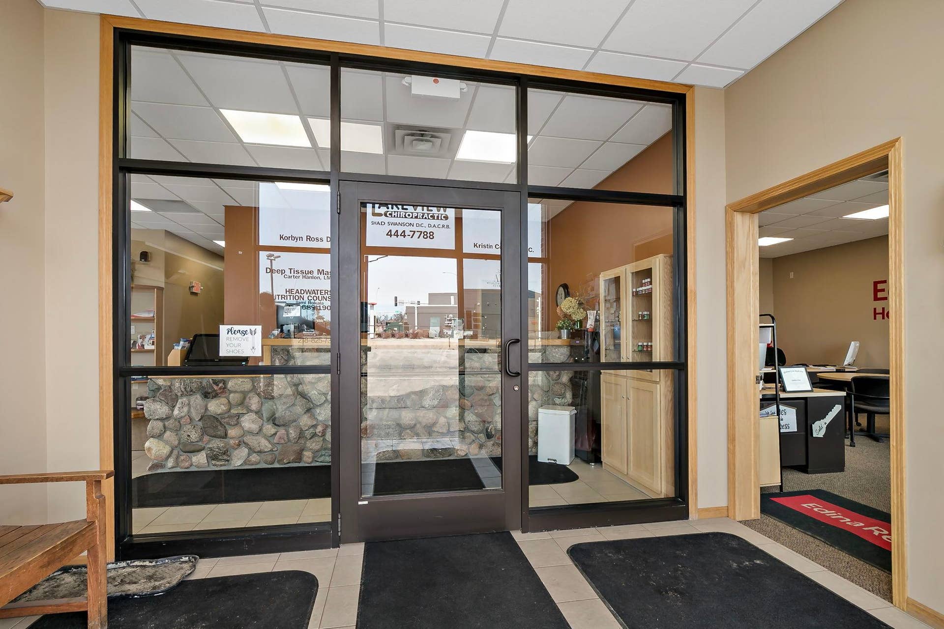 118 Paul Bunyan Drive S, Bemidji, MN 56601 52-web-or-mls-118 Paul Bunyan Dr S Bemidji MN_0054 copy.jpg