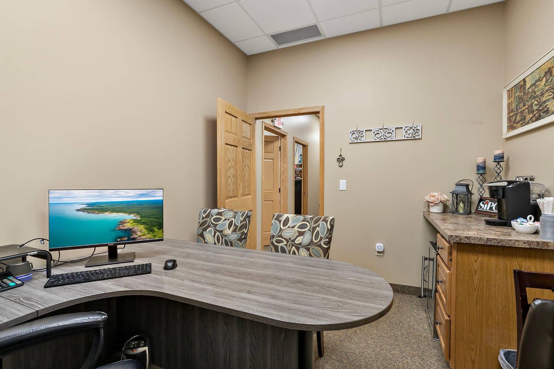 118 Paul Bunyan Drive S, Bemidji, MN 56601 47-web-or-mls-118 Paul Bunyan Dr S Bemidji MN_0049 copy.jpg