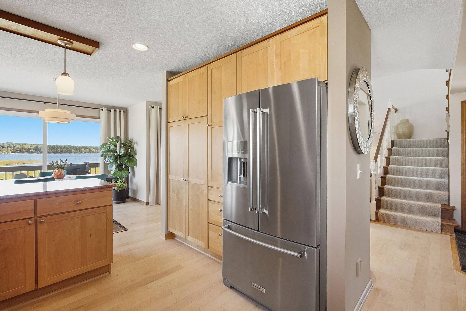 513 Mariner Drive, Bayport, MN 55003 513 Mariner Drive, Bayport, MN 55003