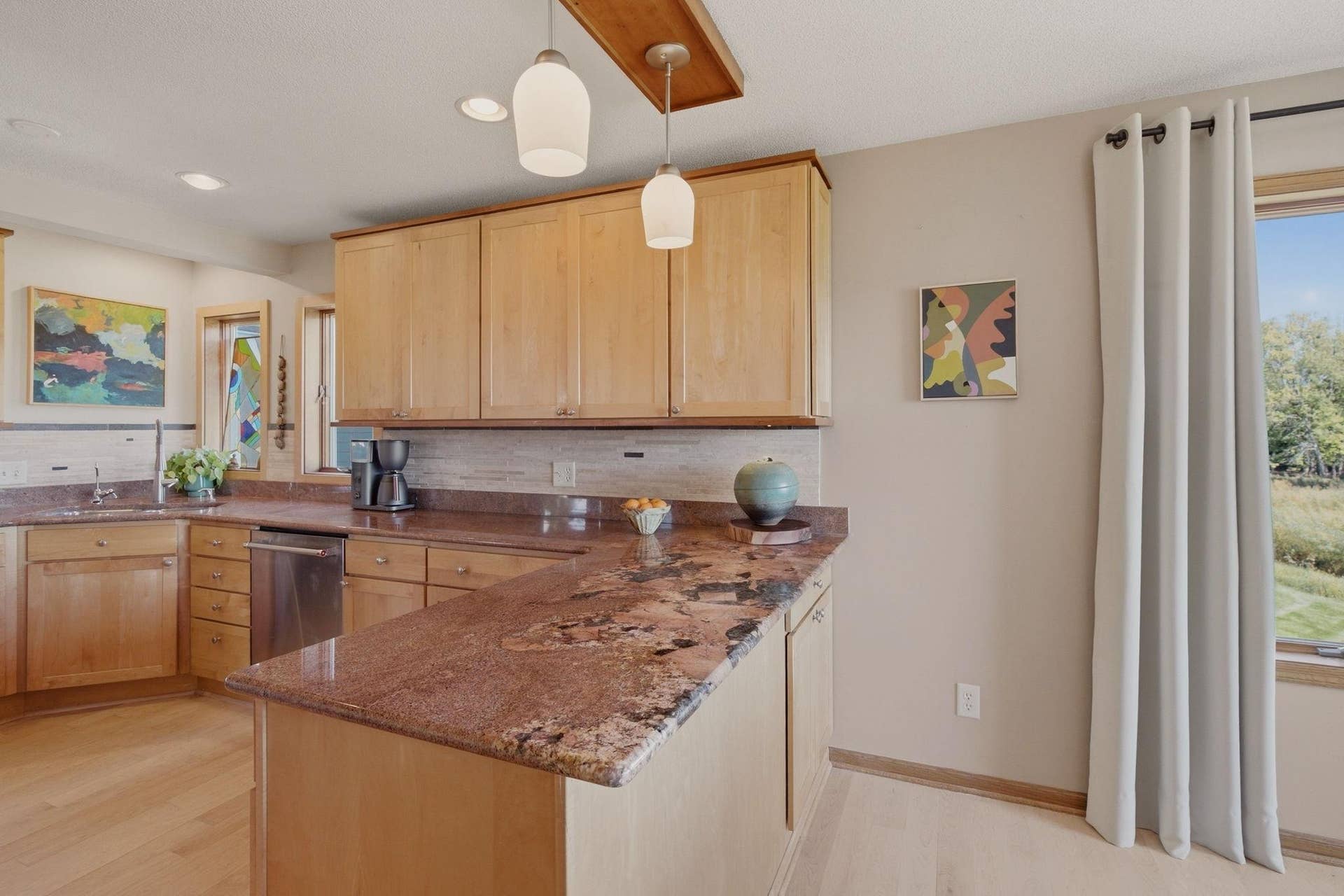 513 Mariner Drive, Bayport, MN 55003 513 Mariner Drive, Bayport, MN 55003