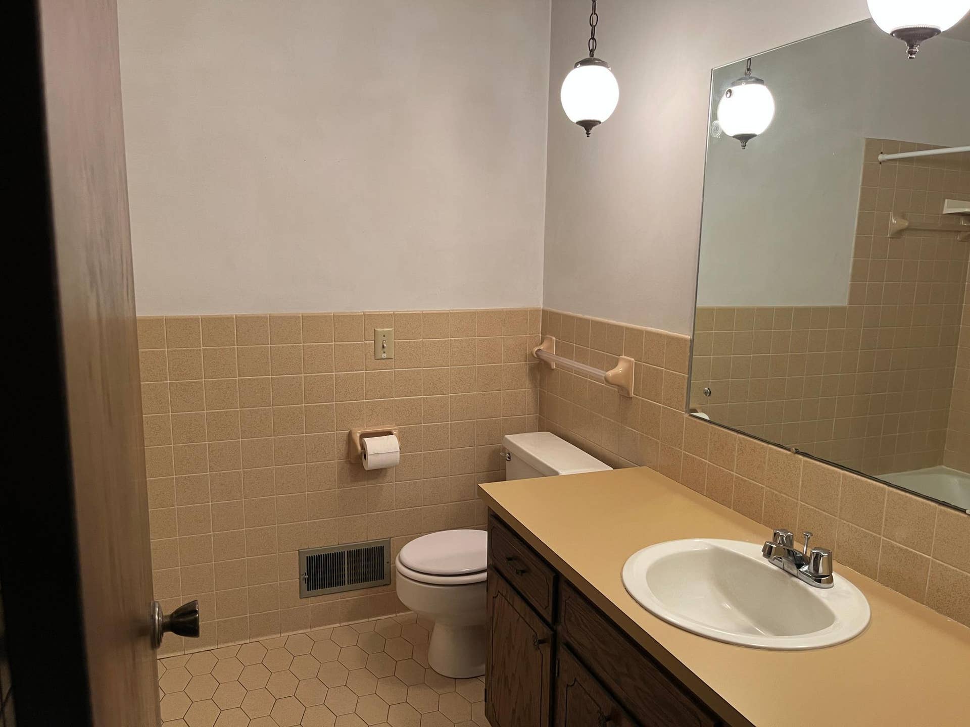 4459 Urbandale Court N, Plymouth, MN 55446 IMG_2344.JPG