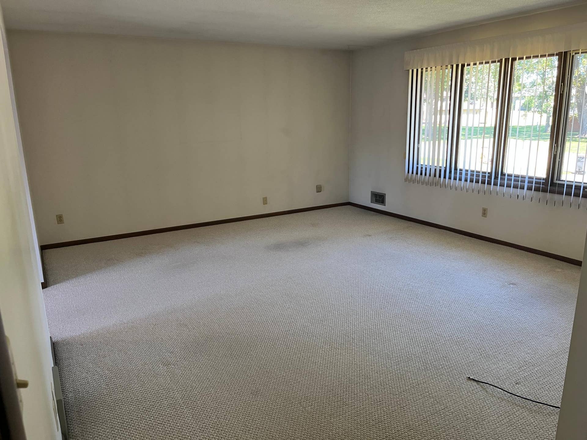 4459 Urbandale Court N, Plymouth, MN 55446 IMG_2347.JPG