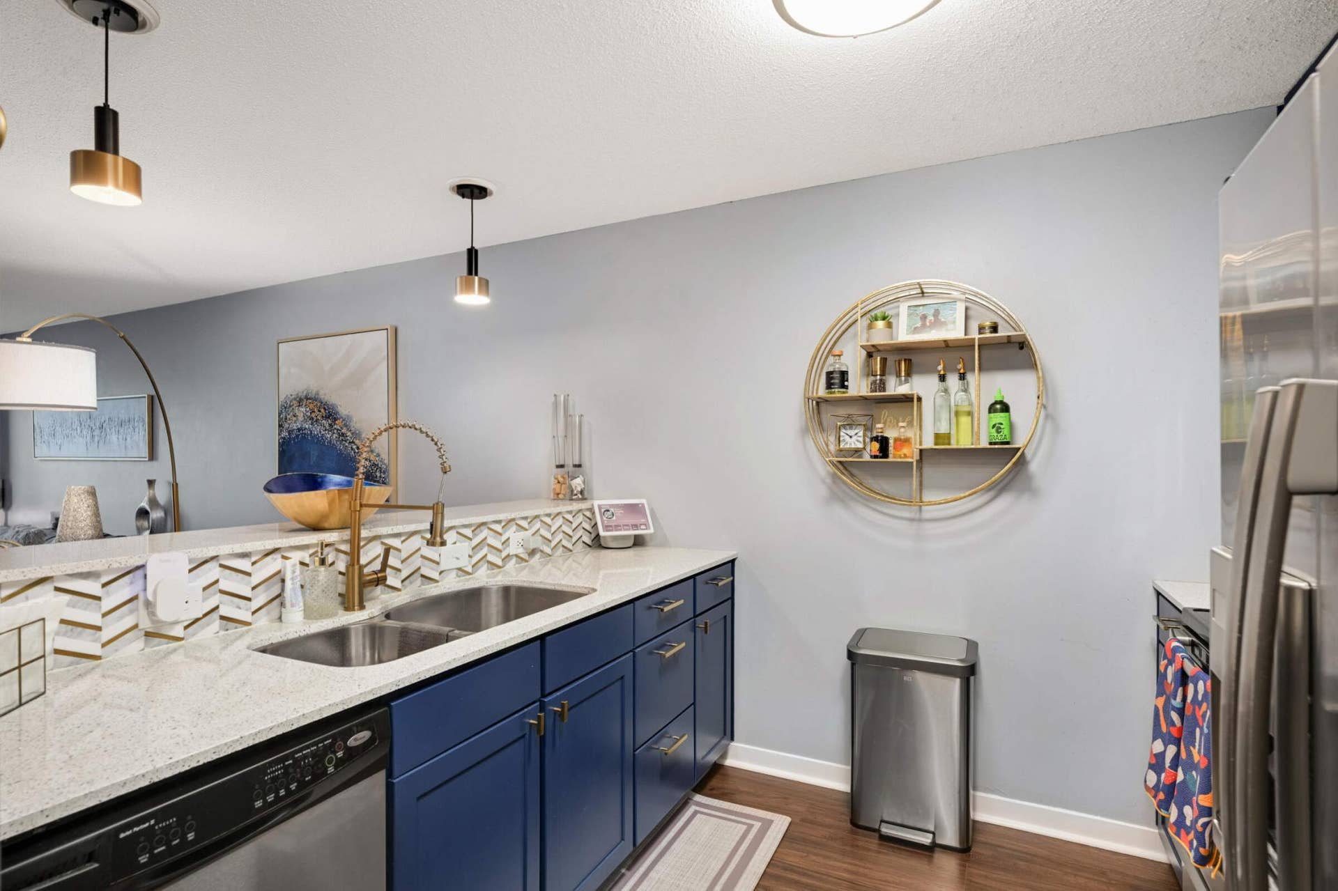 48 Groveland Terrace, #206B, 46, Minneapolis, MN 55403 48 Groveland Terrace, #206B, 46, Minneapolis, MN 55403