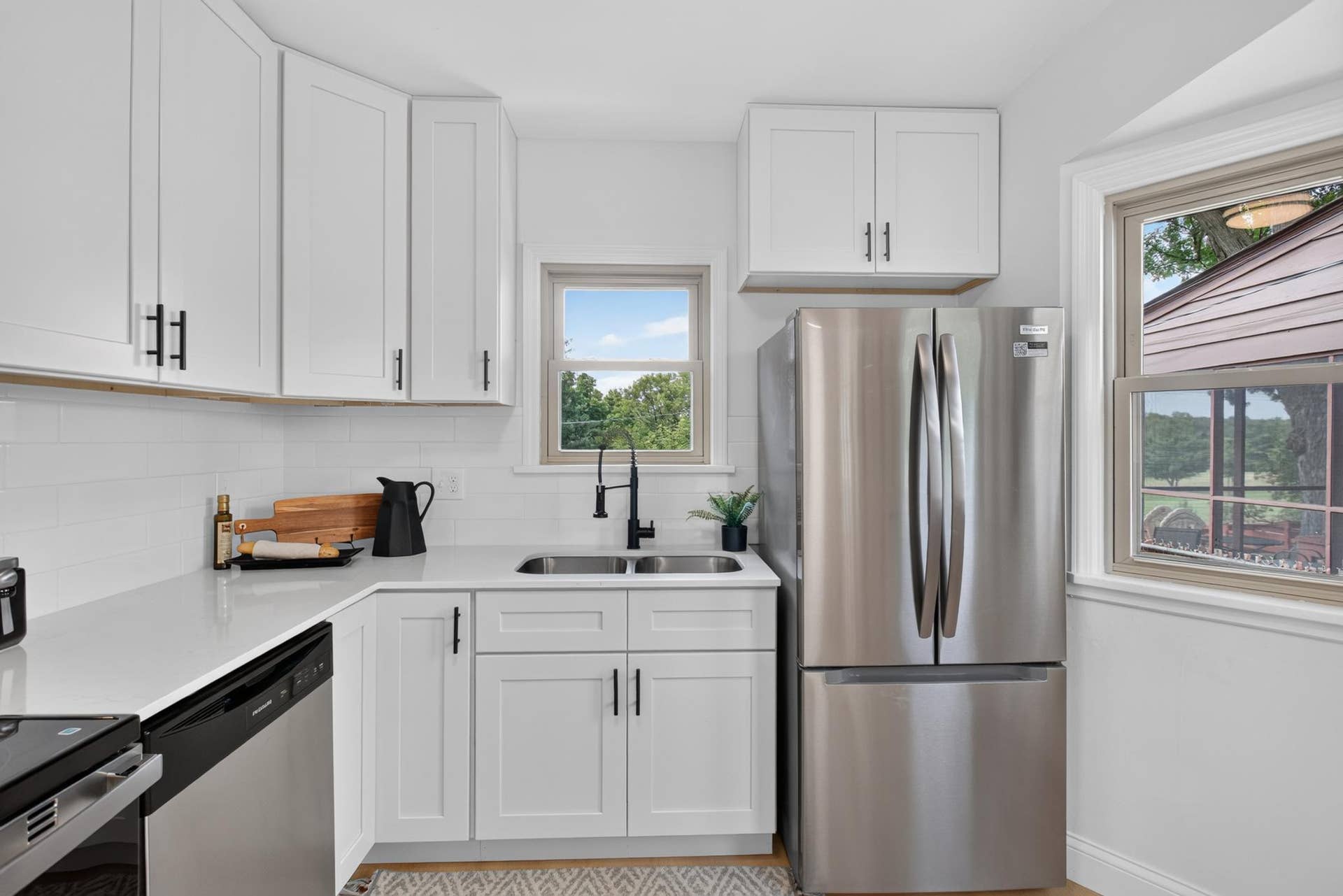 1100 Montana Avenue W, 89, Saint Paul, MN 55108 Kitchen