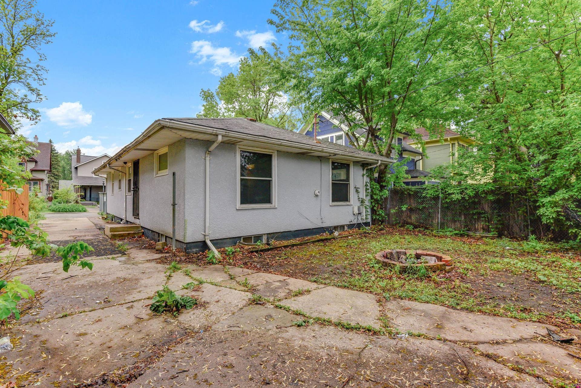 1259 Laurel Avenue, 96, Saint Paul, MN 55104