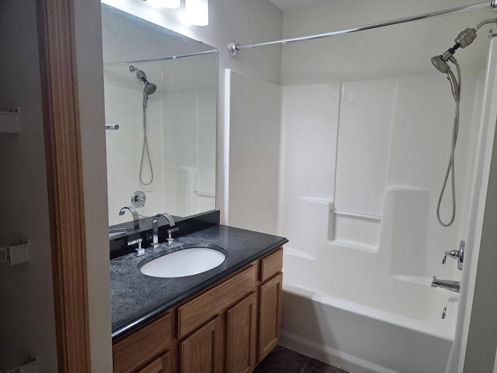2387 Eagle Trace Lane, Woodbury, MN 55129 20260924_115228.jpg