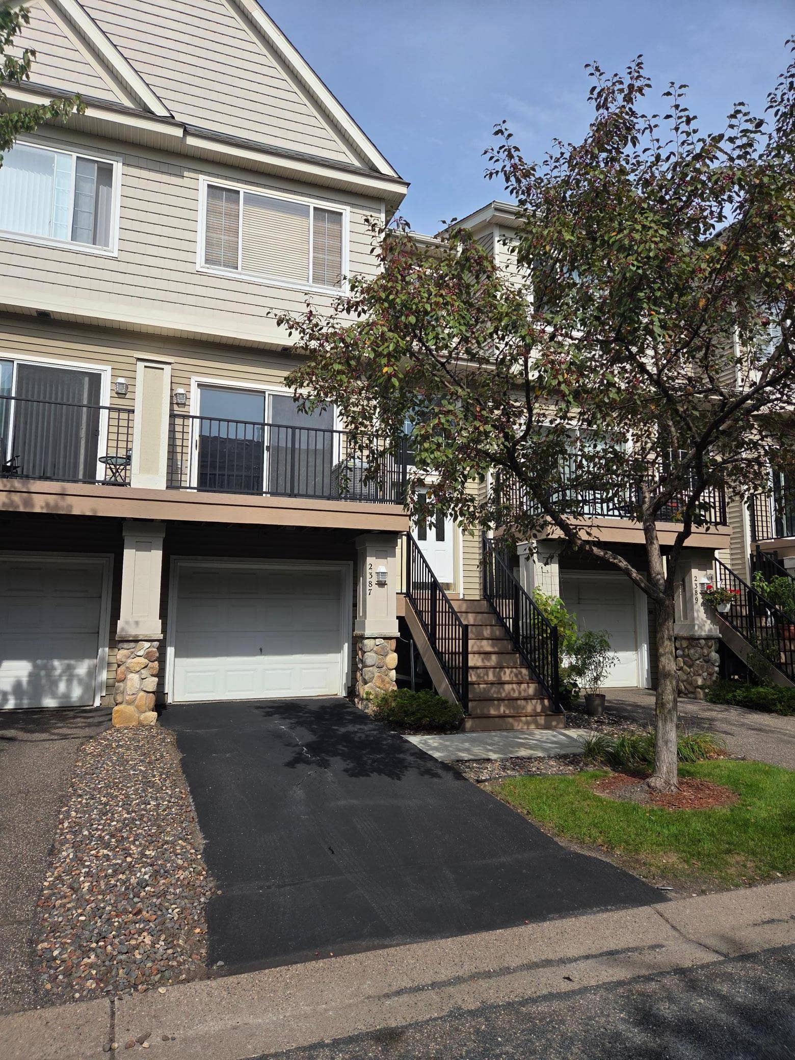 2387 Eagle Trace Lane, Woodbury, MN 55129 20260924_120545.jpg