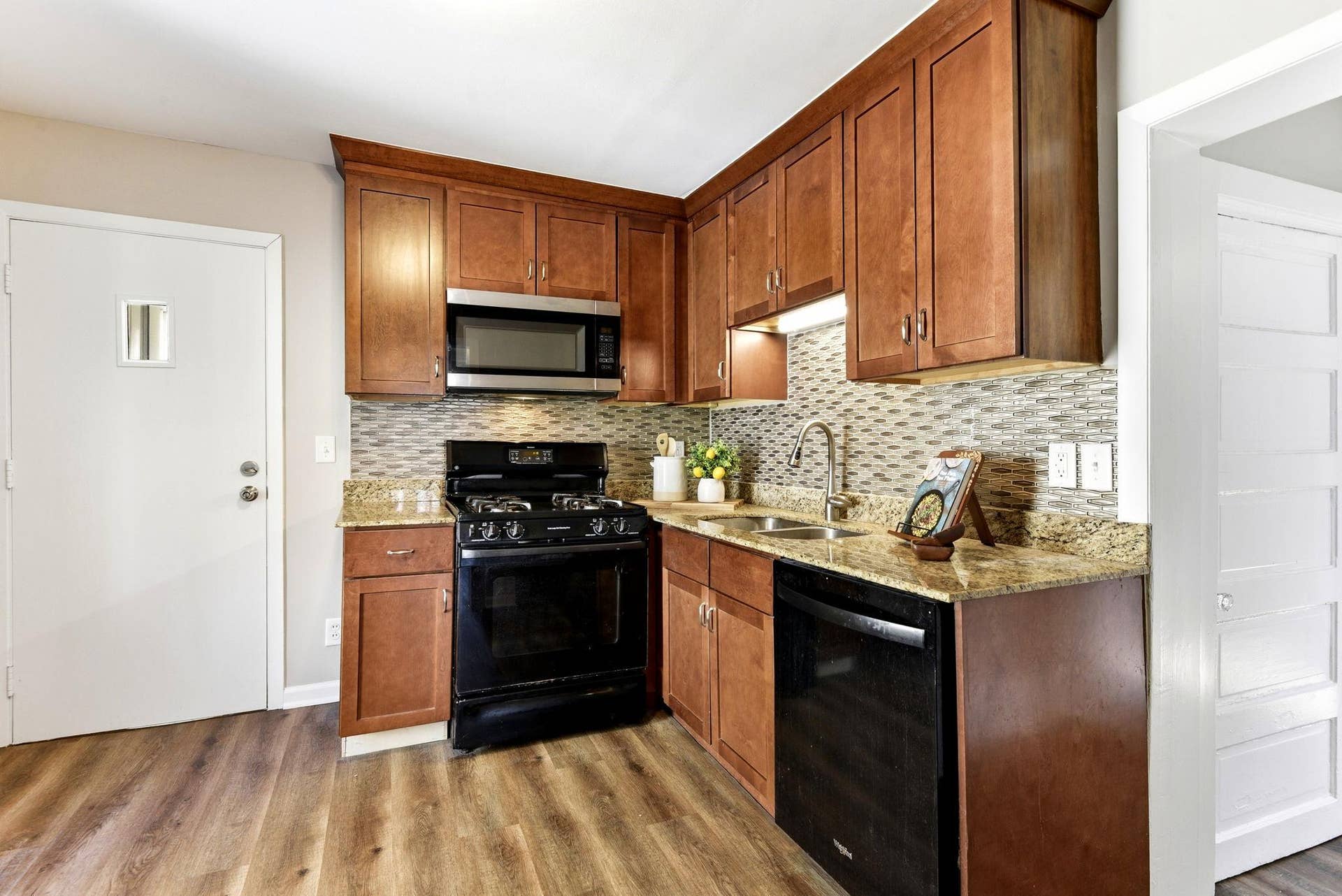 1530 Selby Avenue, 96, Saint Paul, MN 55104 1530 Selby Avenue, 96, Saint Paul, MN 55104