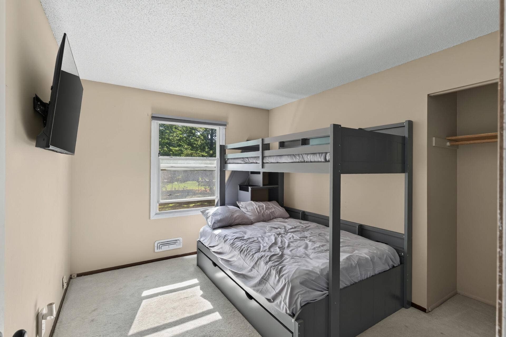 3552 146th Street W, Rosemount, MN 55068 Main level 2nd bedroom