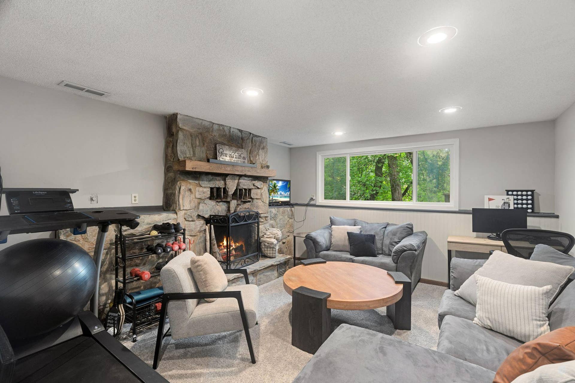 7532 Xerxes Avenue N, Brooklyn Park, MN 55444 7532 Xerxes Avenue N, Brooklyn Park, MN 55444