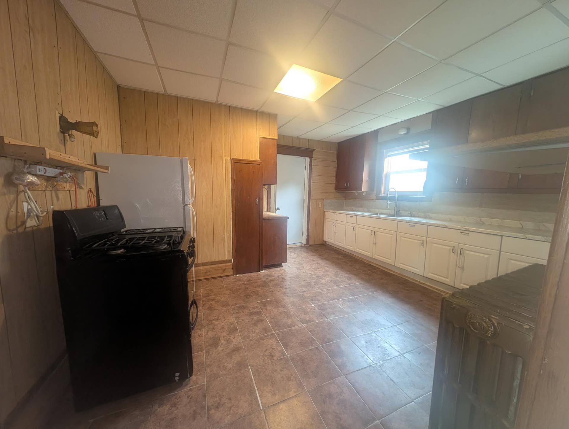 588 York Avenue, 98, Saint Paul, MN 55130 PXL_20260924_141634732.jpg