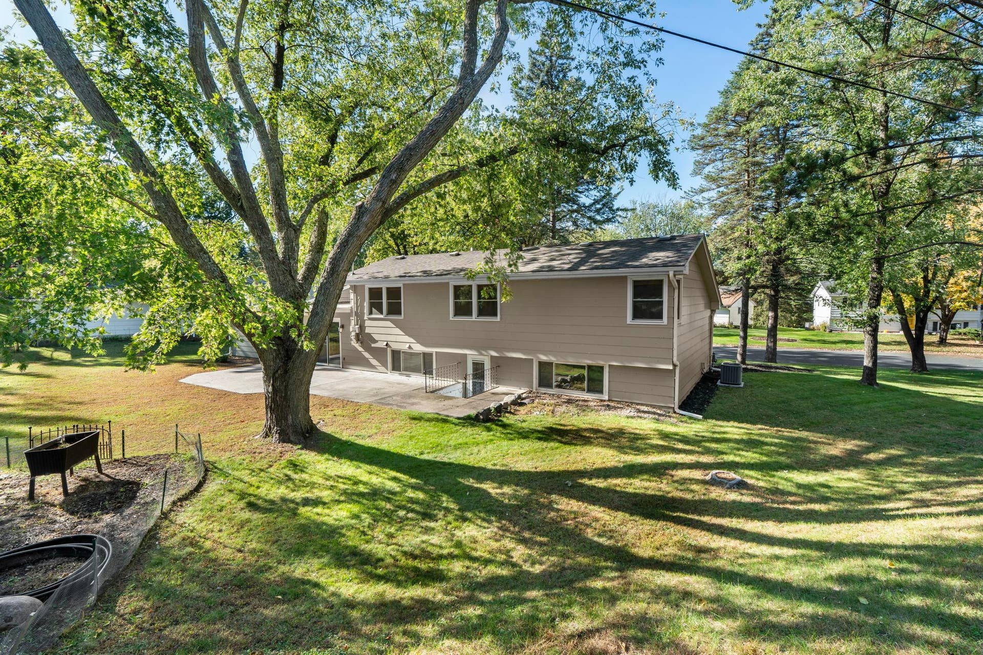 2413 W 107th Street, Bloomington, MN 55431 Rear Elevation