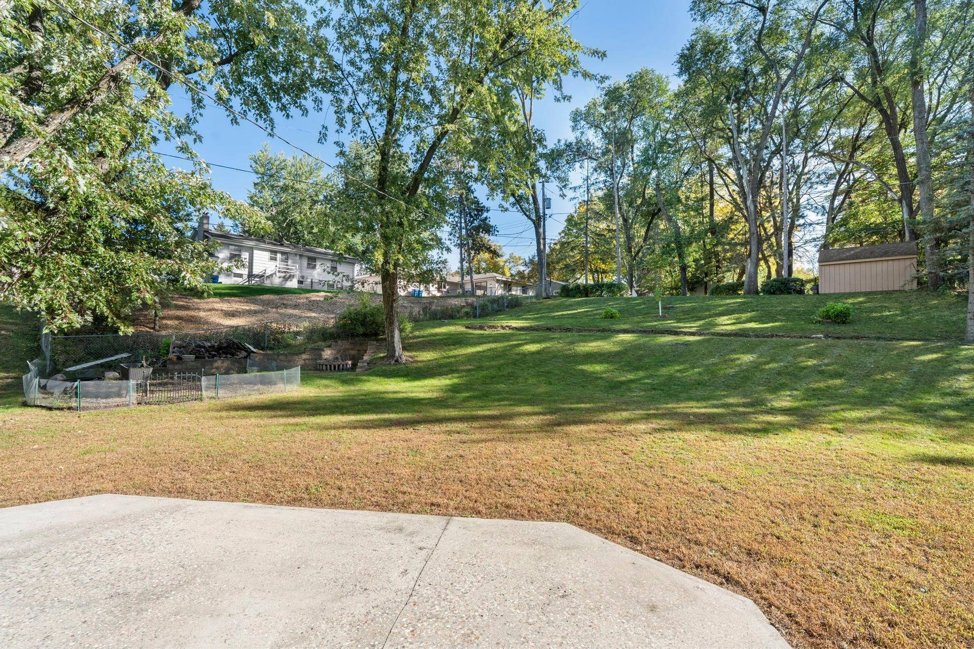 2413 W 107th Street, Bloomington, MN 55431 Backyard