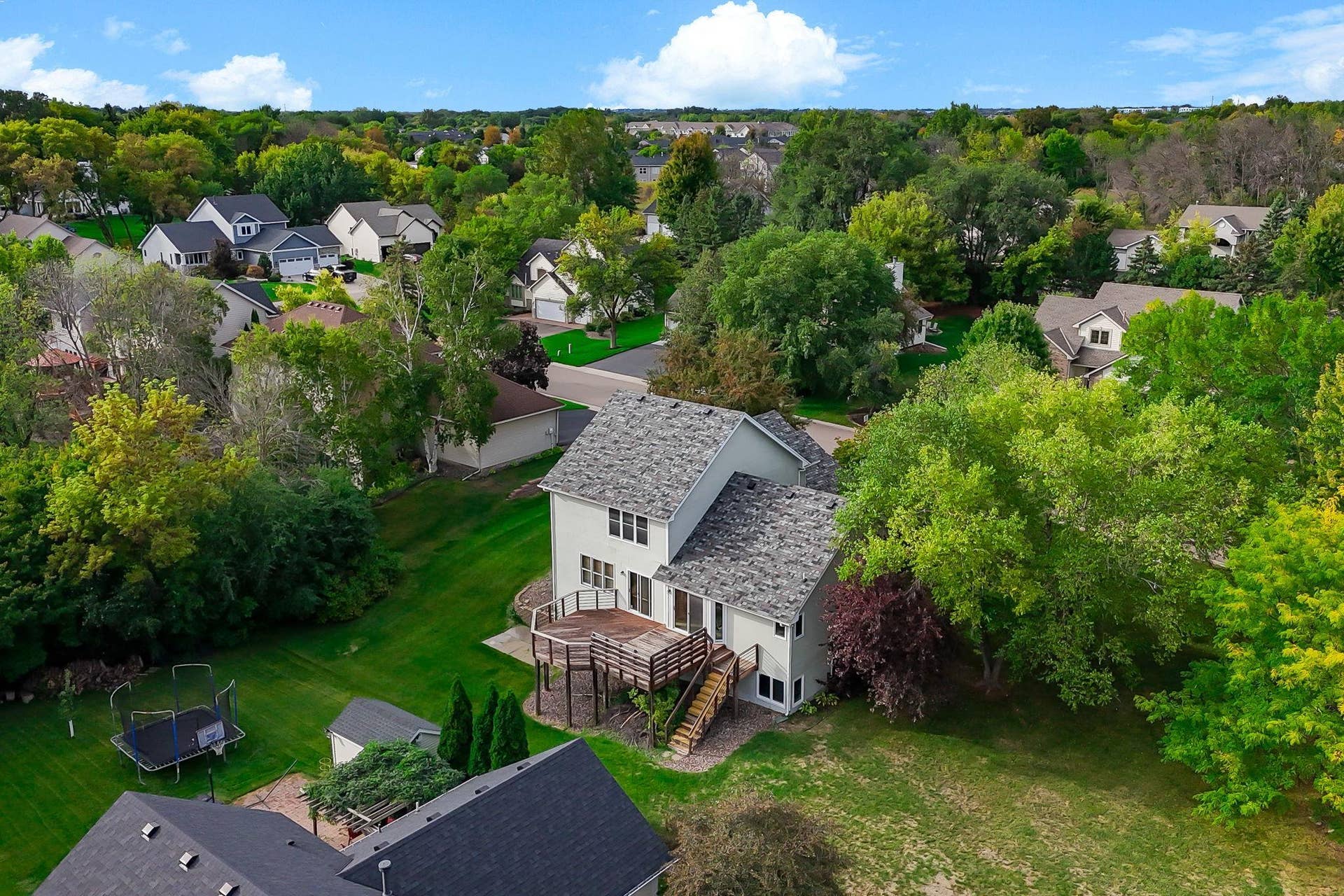8843 Blackoaks Lane N, Maple Grove, MN 55311 8843 Blackoaks Lane N, Maple Grove, MN 55311