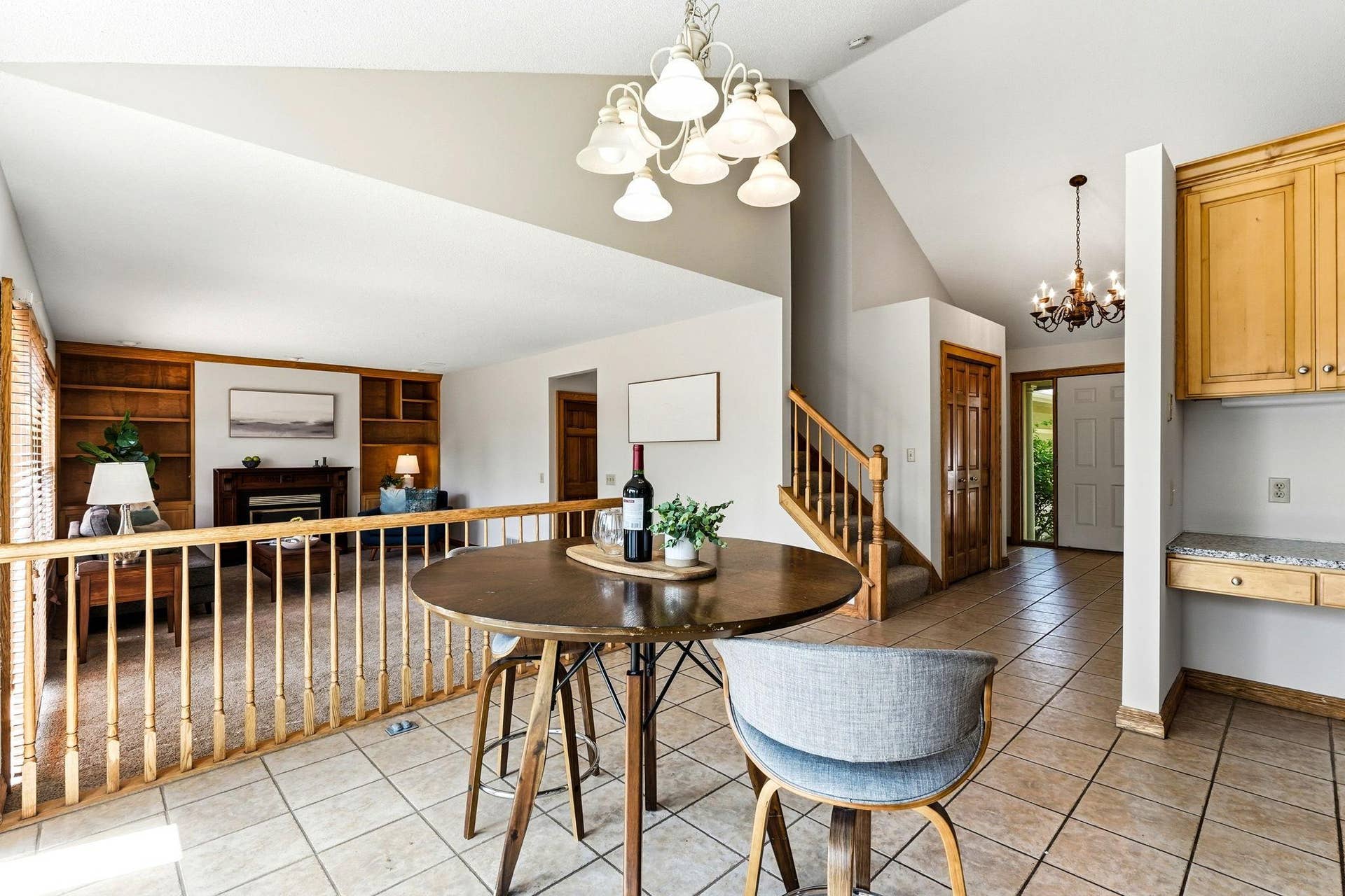 8843 Blackoaks Lane N, Maple Grove, MN 55311 8843 Blackoaks Lane N, Maple Grove, MN 55311