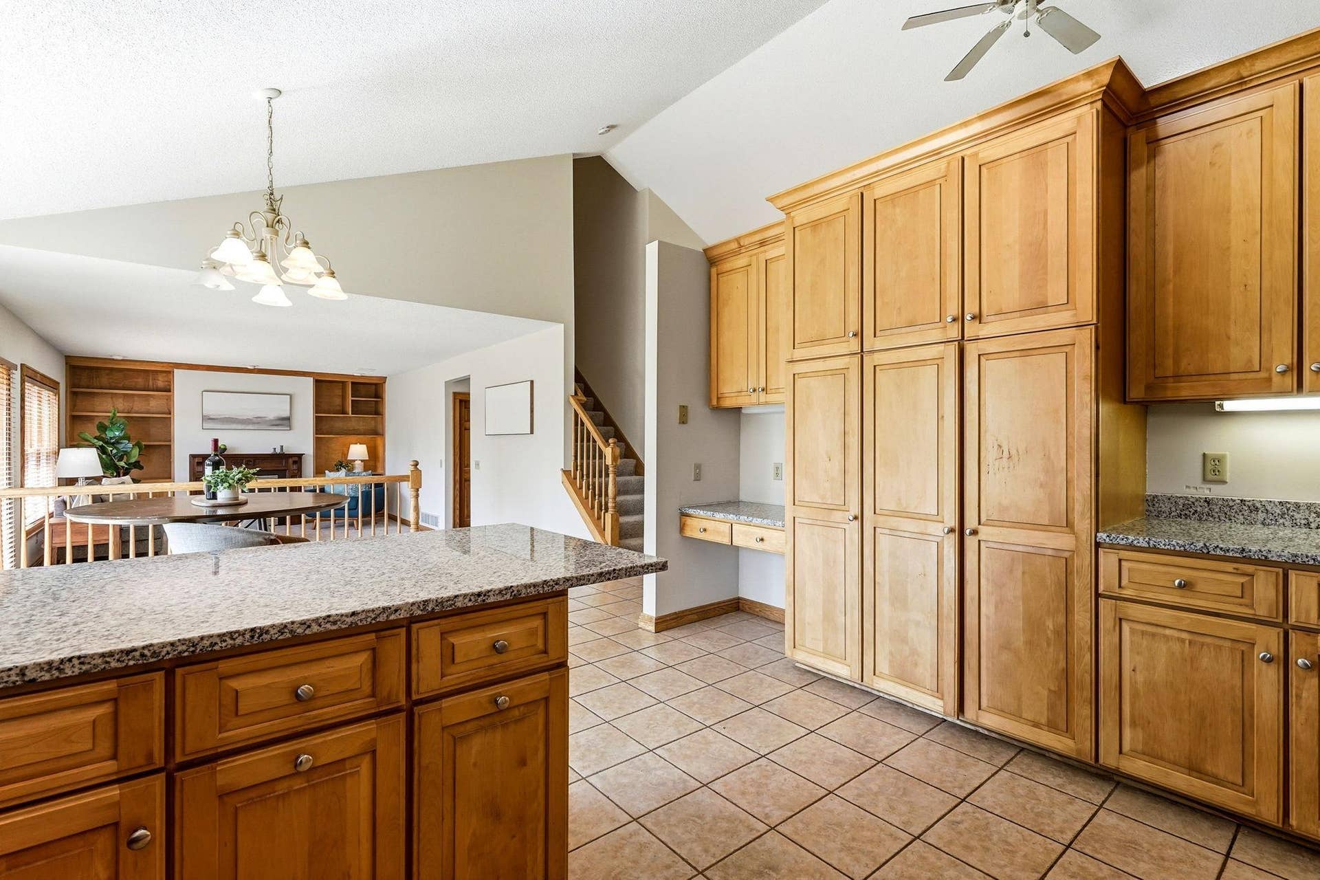 8843 Blackoaks Lane N, Maple Grove, MN 55311 8843 Blackoaks Lane N, Maple Grove, MN 55311