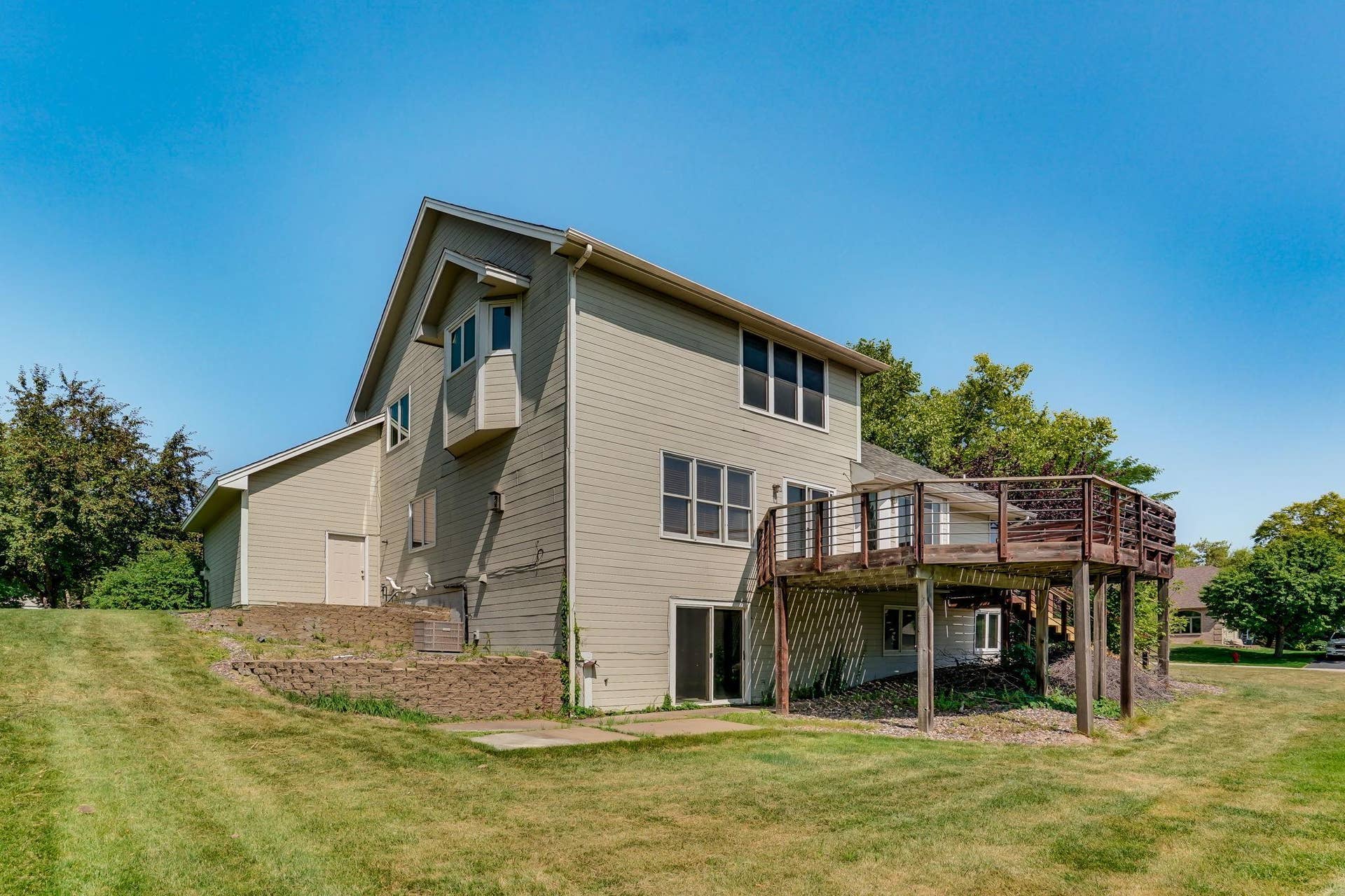 8843 Blackoaks Lane N, Maple Grove, MN 55311 8843 Blackoaks Lane N, Maple Grove, MN 55311