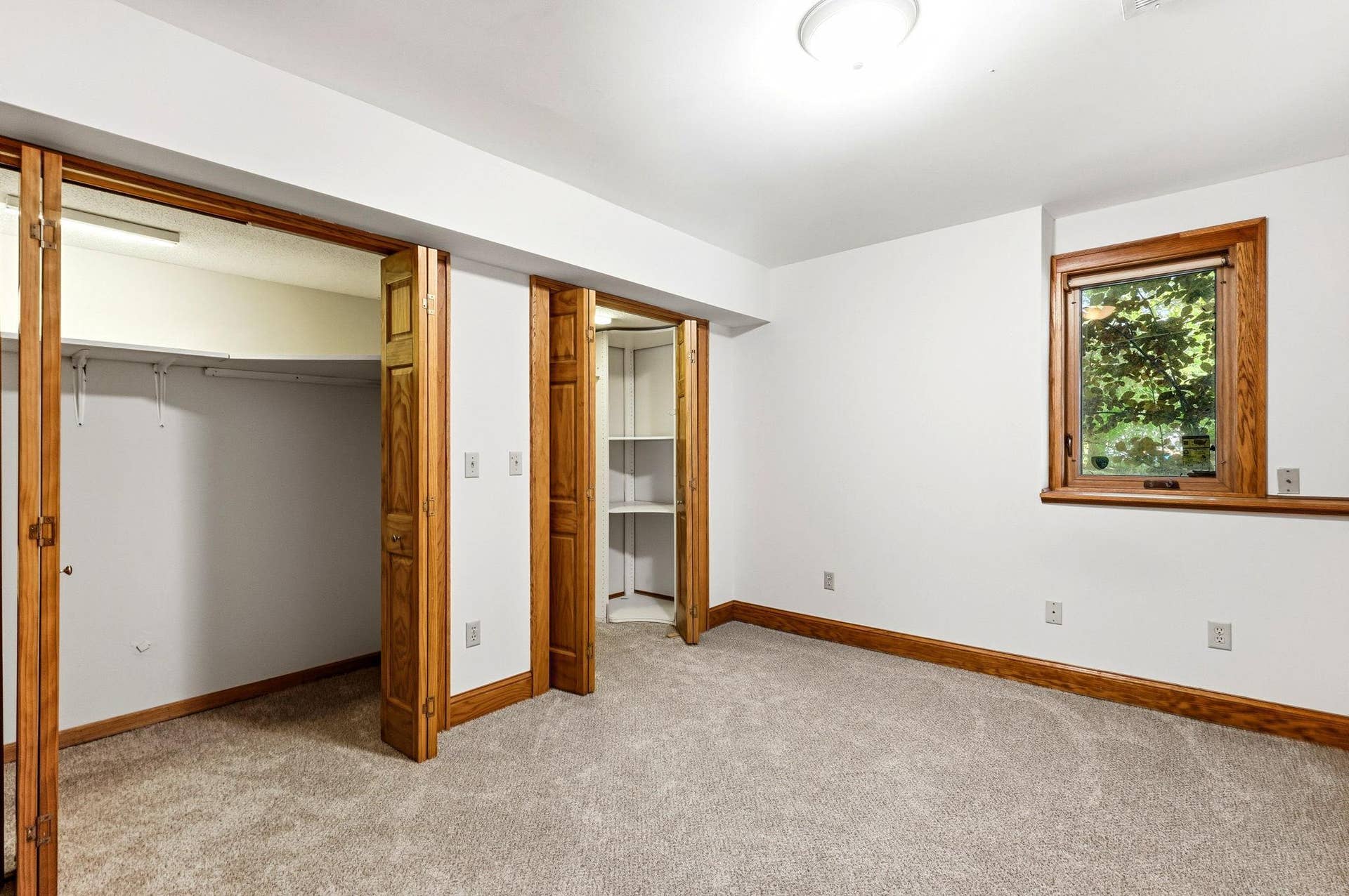 8843 Blackoaks Lane N, Maple Grove, MN 55311 8843 Blackoaks Lane N, Maple Grove, MN 55311