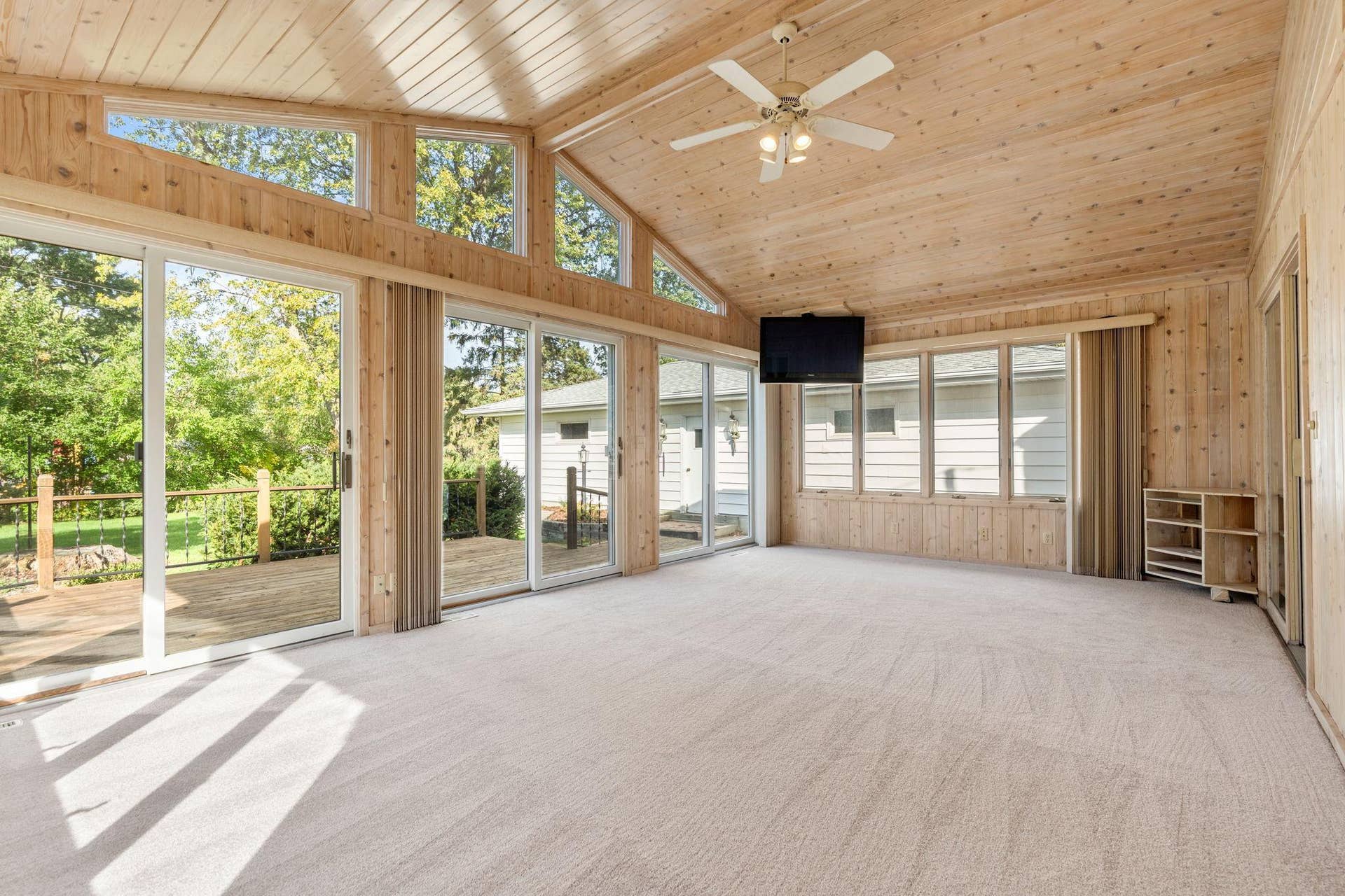 9906 4th Avenue S, Bloomington, MN 55420