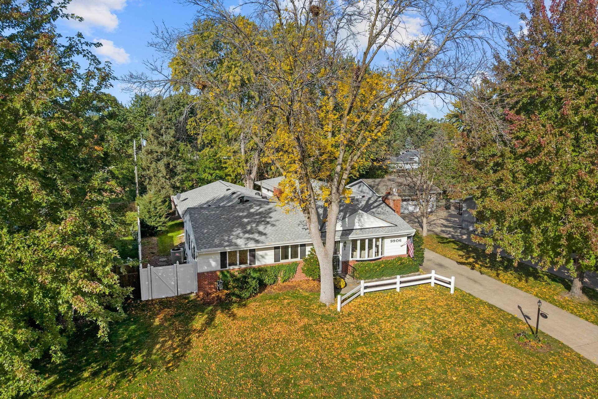 9906 4th Avenue S, Bloomington, MN 55420
