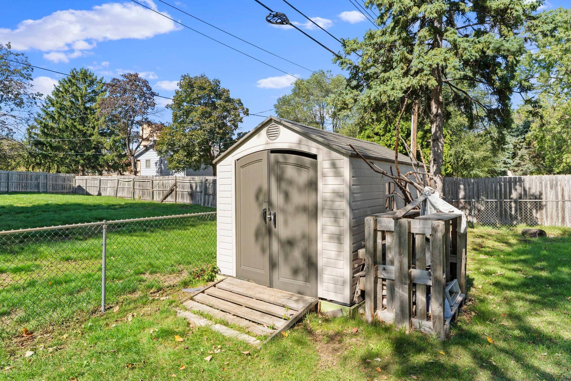 7001 Grimes Avenue N, Brooklyn Center, MN 55429 Backyard Shed for Additional Storage