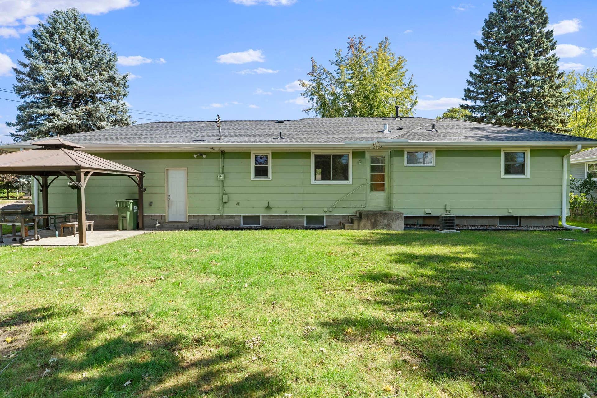 7001 Grimes Avenue N, Brooklyn Center, MN 55429 7001 Grimes Avenue N, Brooklyn Center, MN 55429