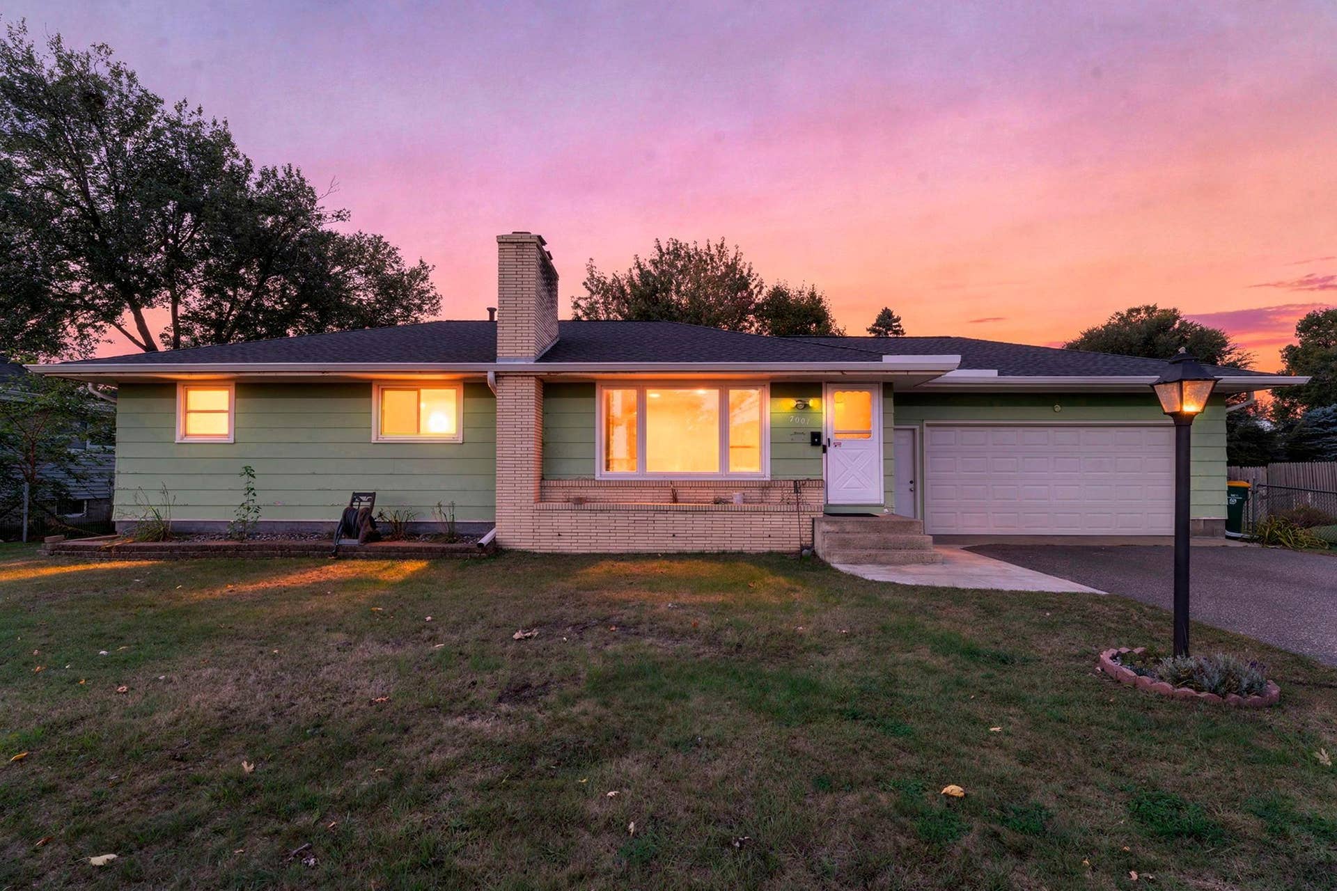 7001 Grimes Avenue N, Brooklyn Center, MN 55429 7001 Grimes Avenue N, Brooklyn Center, MN 55429