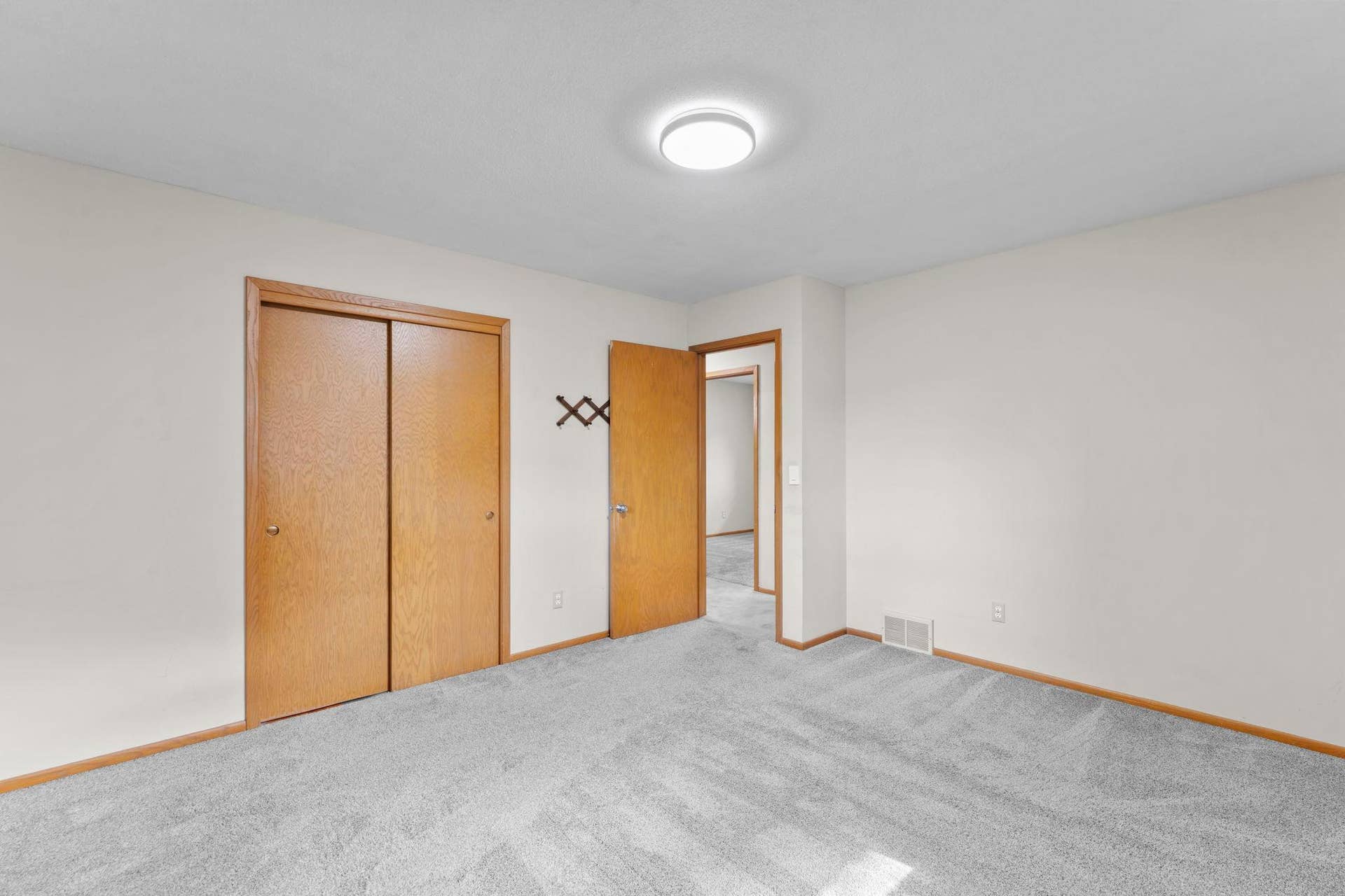 7001 Grimes Avenue N, Brooklyn Center, MN 55429 Primary Bedroom Looking Out to Hallway