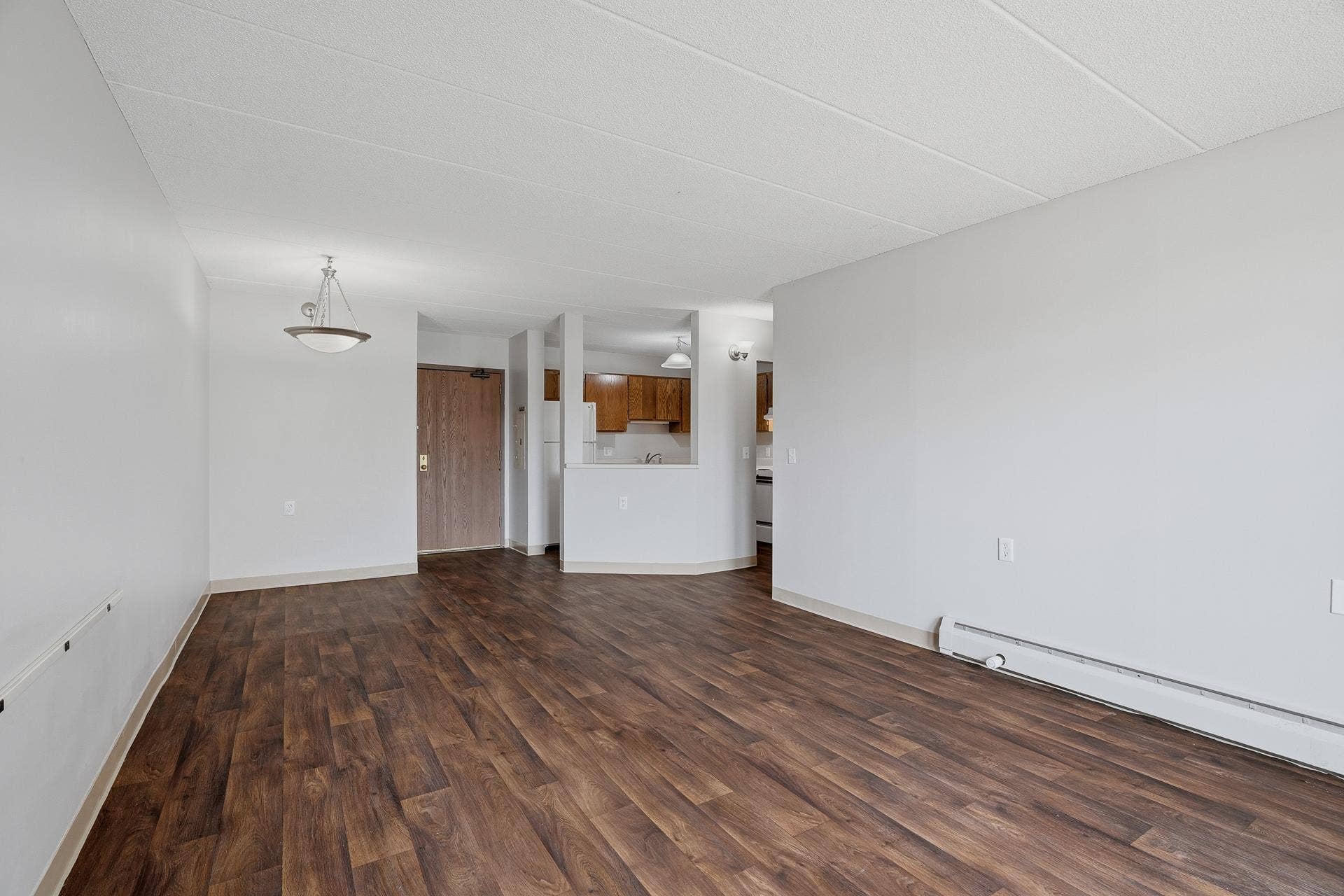 985 Ivy Avenue E, 98, Saint Paul, MN 55106 208 - 985 Ivy Ave E MLS-67.jpg