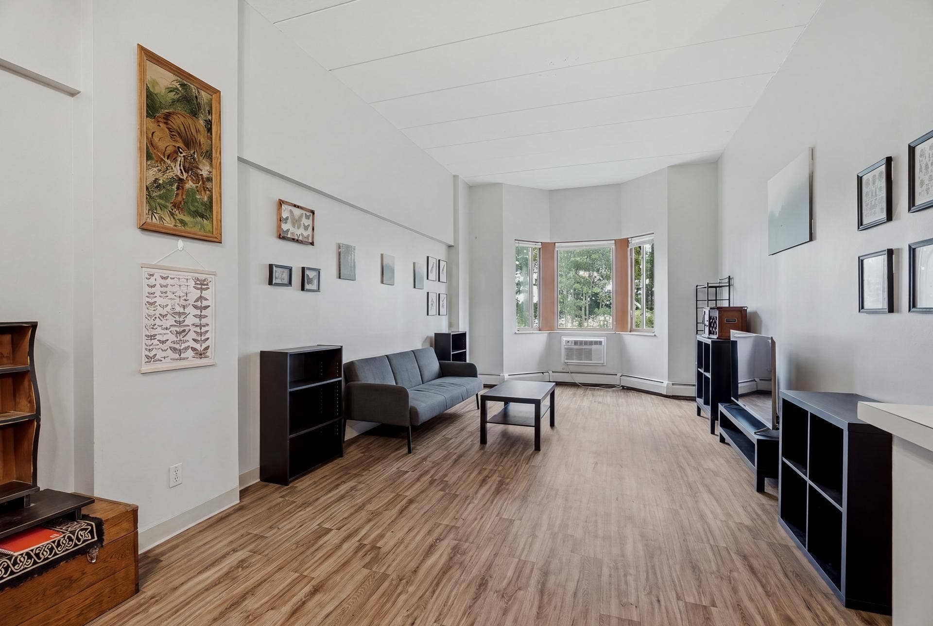 985 Ivy Avenue E, 98, Saint Paul, MN 55106 103 - 985 Ivy Ave E MLS-80.jpg