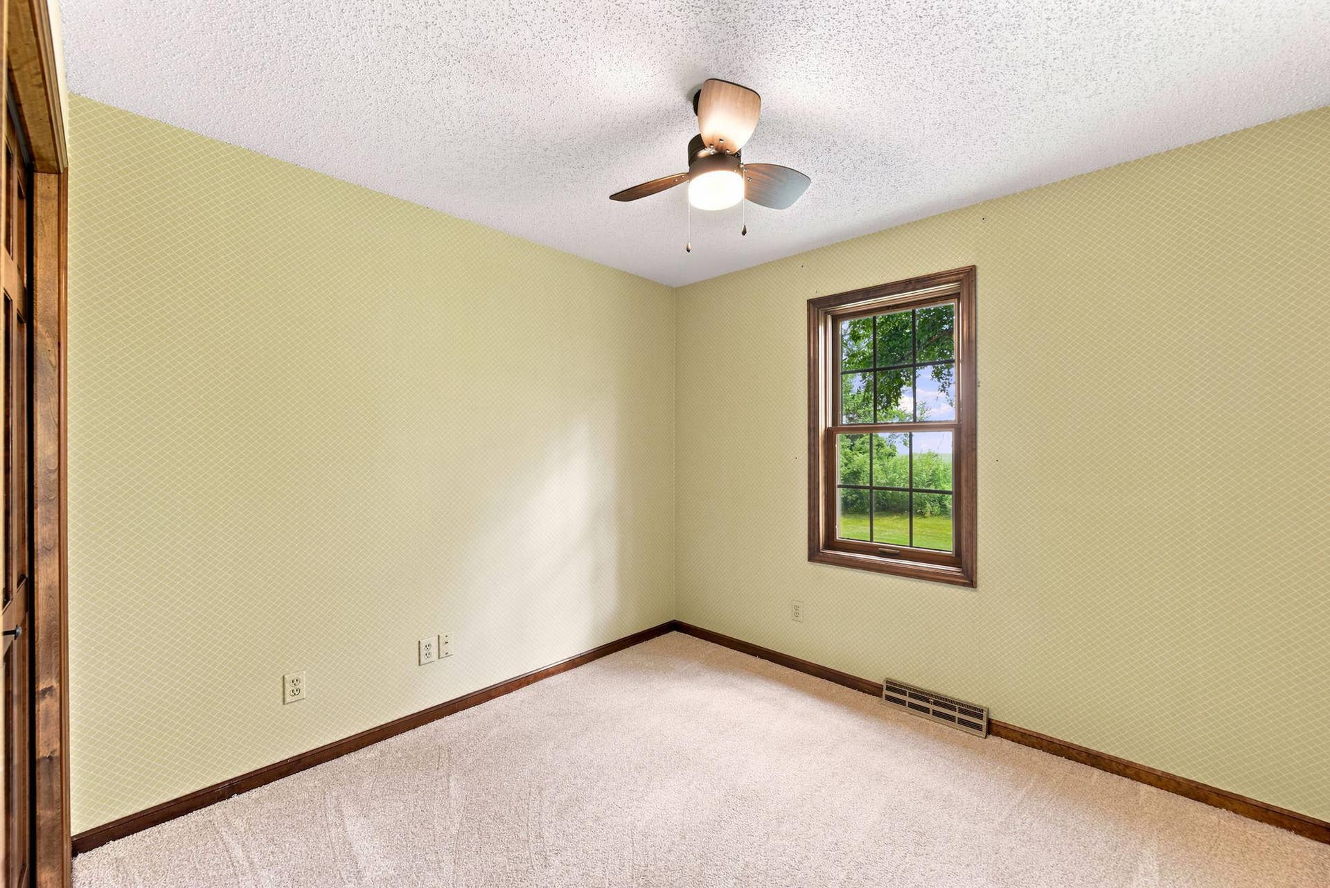 4254 Oakmede Lane, #87B, White Bear Lake, MN 55110 Bedroom with New Ceiling Fan and Carpeting
