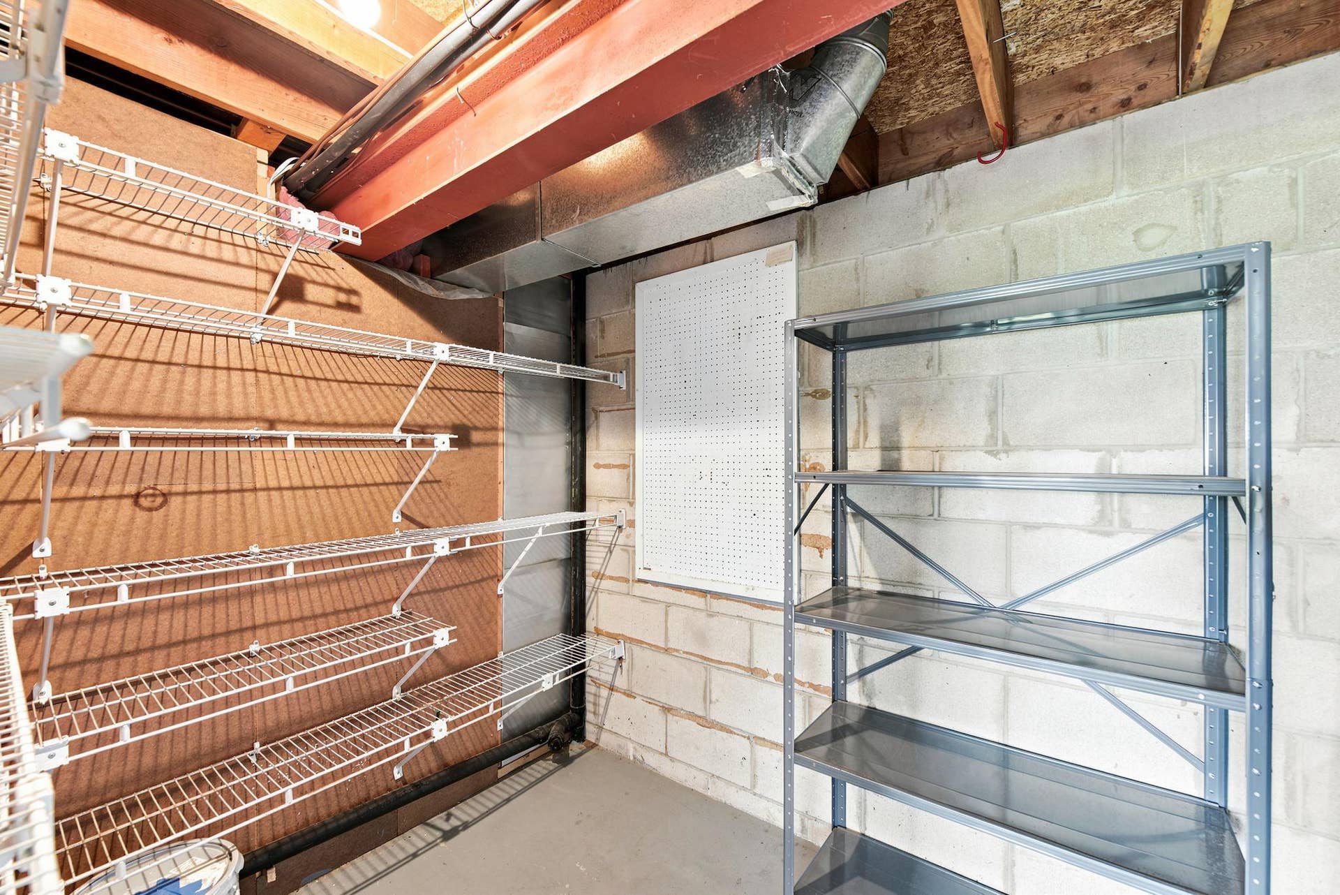 4254 Oakmede Lane, #87B, White Bear Lake, MN 55110 Bonus Storage room!