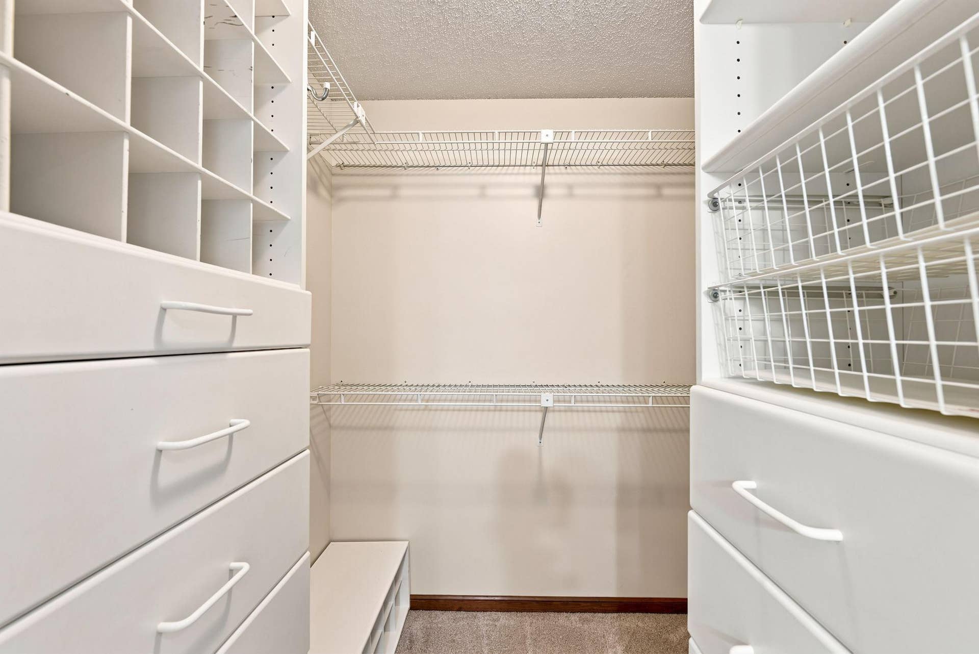 4254 Oakmede Lane, #87B, White Bear Lake, MN 55110 Primary Walk In Closet with Custom Built In Cabinerty!