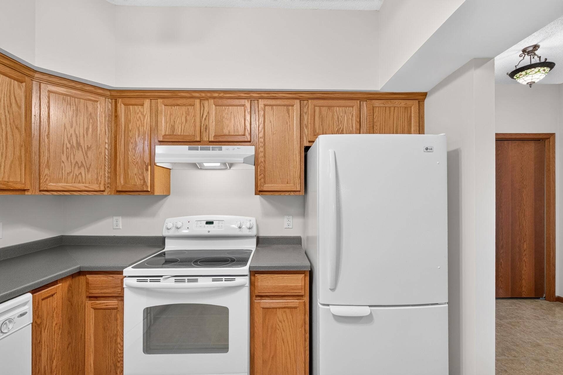 1101 Barclay Street, #1101, 92, Saint Paul, MN 55106 1101 Barclay Street, #1101, 92, Saint Paul, MN 55106