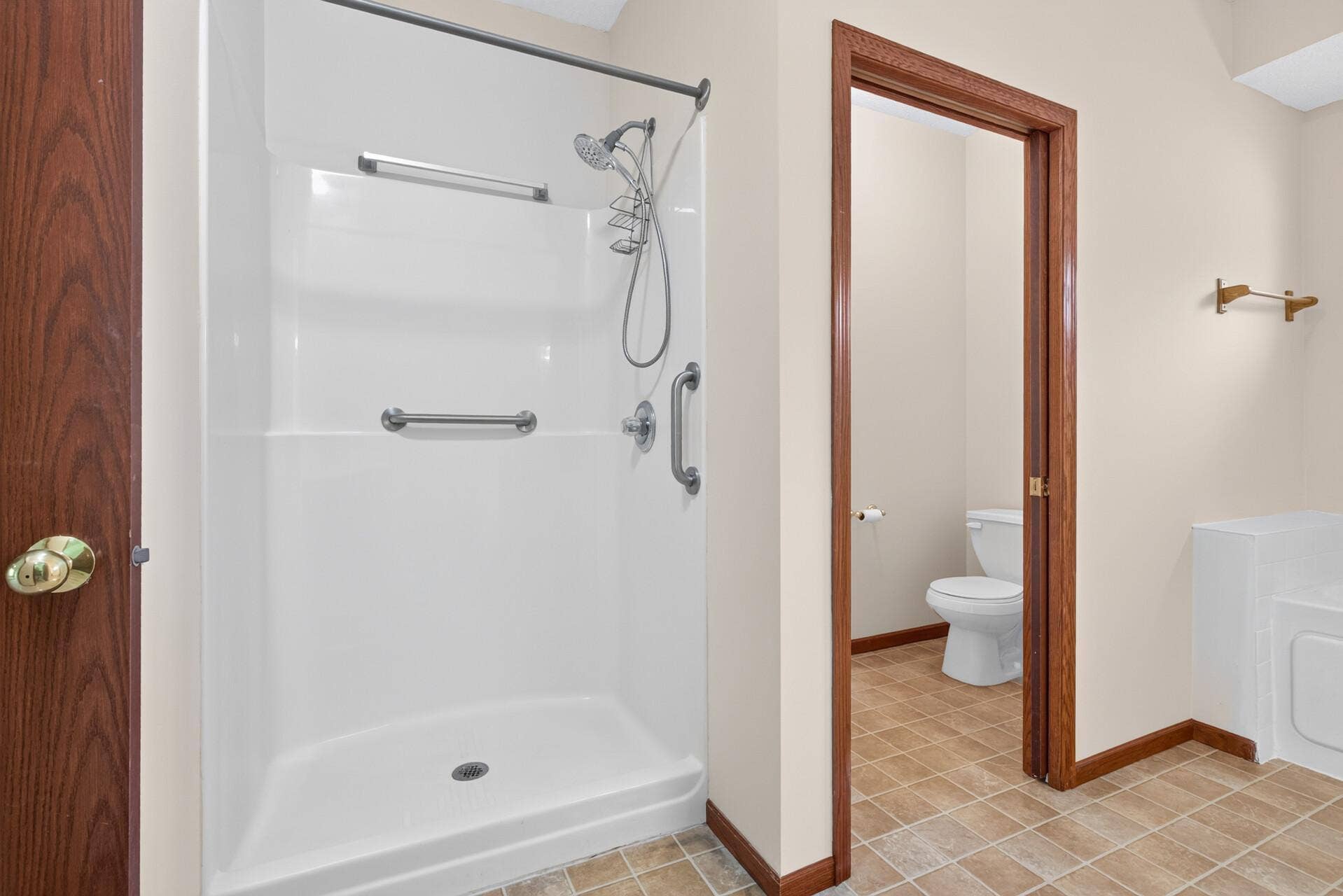 1101 Barclay Street, #1101, 92, Saint Paul, MN 55106 1101 Barclay Street, #1101, 92, Saint Paul, MN 55106