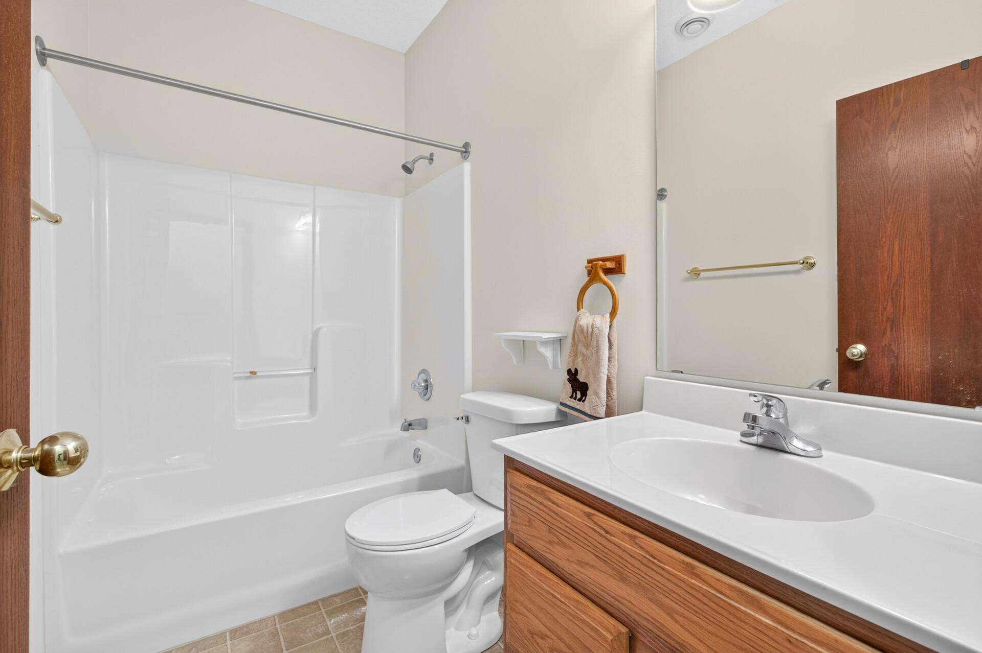1101 Barclay Street, #1101, 92, Saint Paul, MN 55106 1101 Barclay Street, #1101, 92, Saint Paul, MN 55106