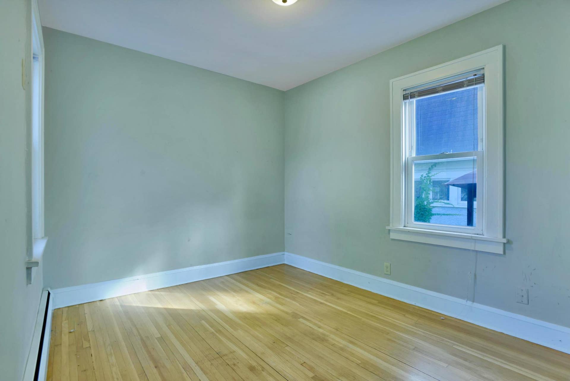 3905 Elliot Avenue, 3, Minneapolis, MN 55407 Main Floor Bedroom 1
