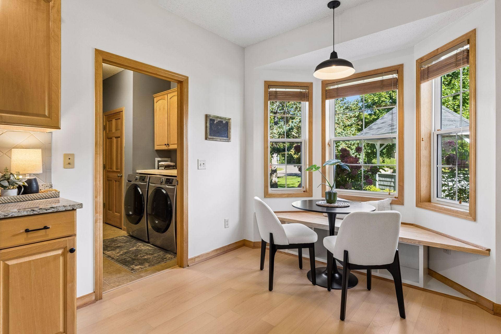 10571 Mississippi Circle N, Brooklyn Park, MN 55443 Main floor laundry is oh so convenient for doing laundry while taking care of all the other details of your day.