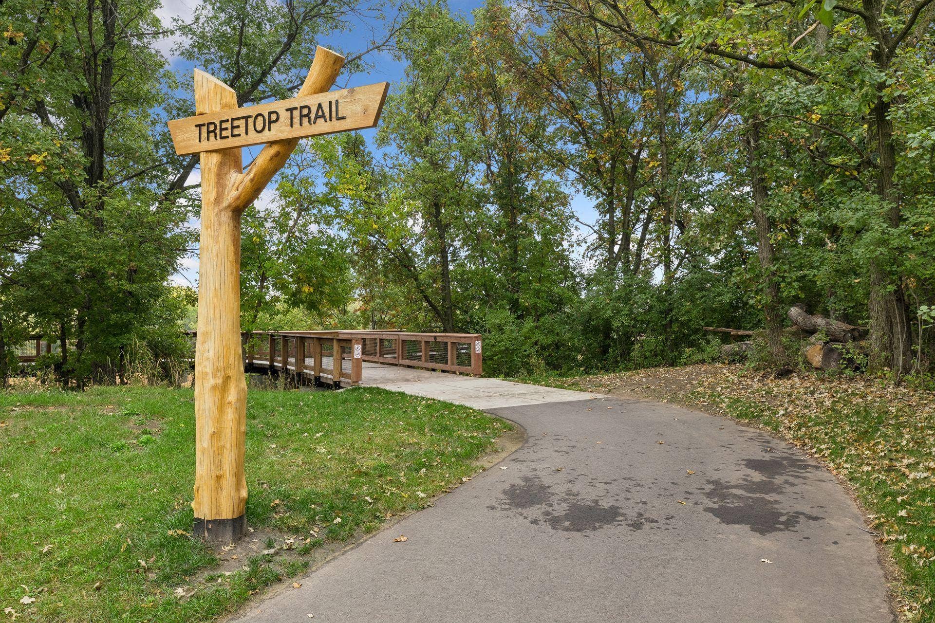10571 Mississippi Circle N, Brooklyn Park, MN 55443 One of the miles of trails at MGRP.