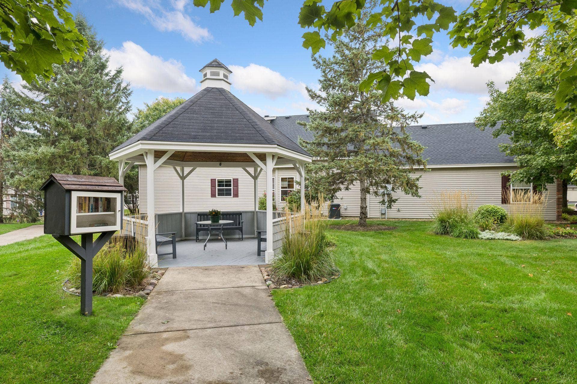 10571 Mississippi Circle N, Brooklyn Park, MN 55443 This lovely gazebo adjoins the home and patio space, making entertaining larger groups a breeze.