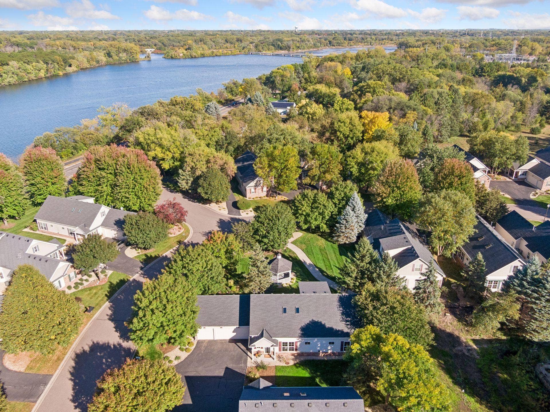 10571 Mississippi Circle N, Brooklyn Park, MN 55443 This beautifully updated home is just steps away from the walking and biking trails with spectacular views of the Mississippi River and breathtaking fall colors.
