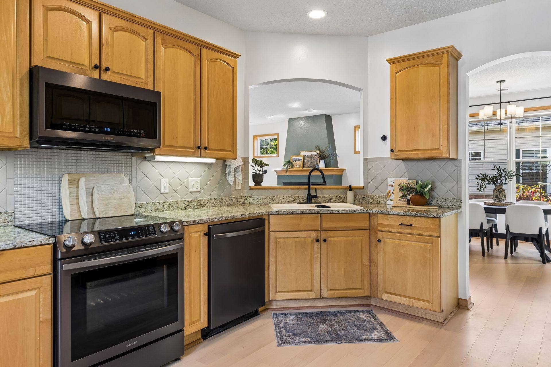 10571 Mississippi Circle N, Brooklyn Park, MN 55443 10571 Mississippi Circle N, Brooklyn Park, MN 55443