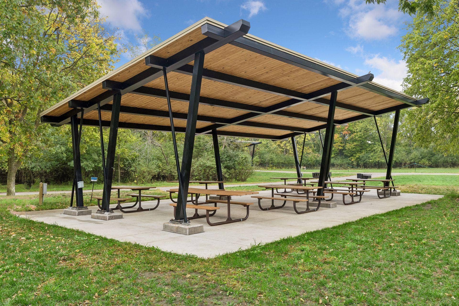 10571 Mississippi Circle N, Brooklyn Park, MN 55443 Host a gathering with friends and family at MGRP.