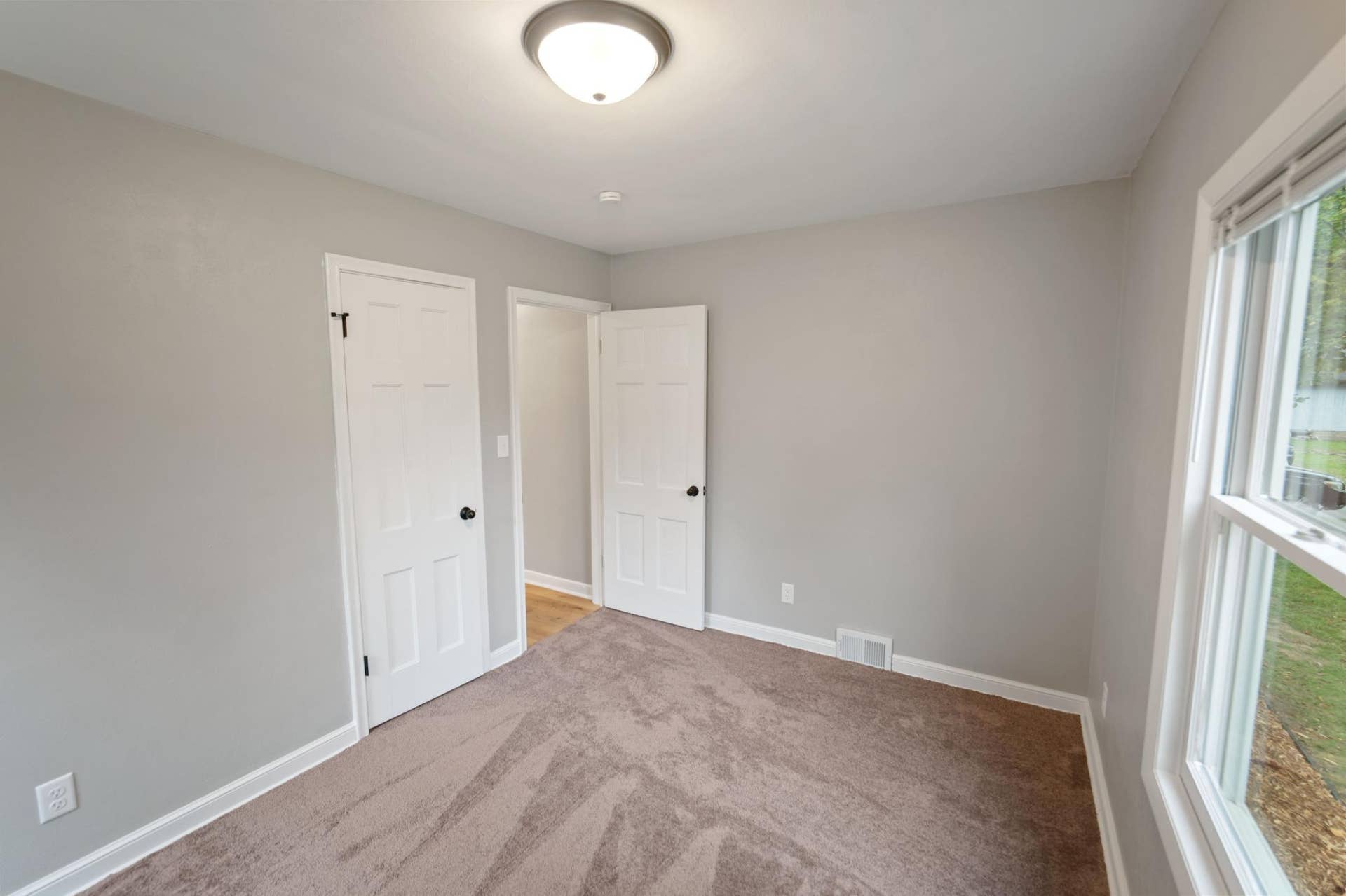 5118 Otter Lake Road, White Bear Lake, MN 55110 1790330993761_1790302095087dsc08158.jpg