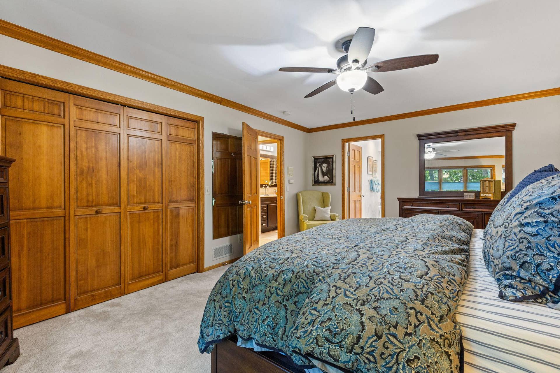15393 Shadow Creek Road, Maple Grove, MN 55311 Enjoy detailed trim, ceiling fan, updated windows (2025), and cozy carpeting.