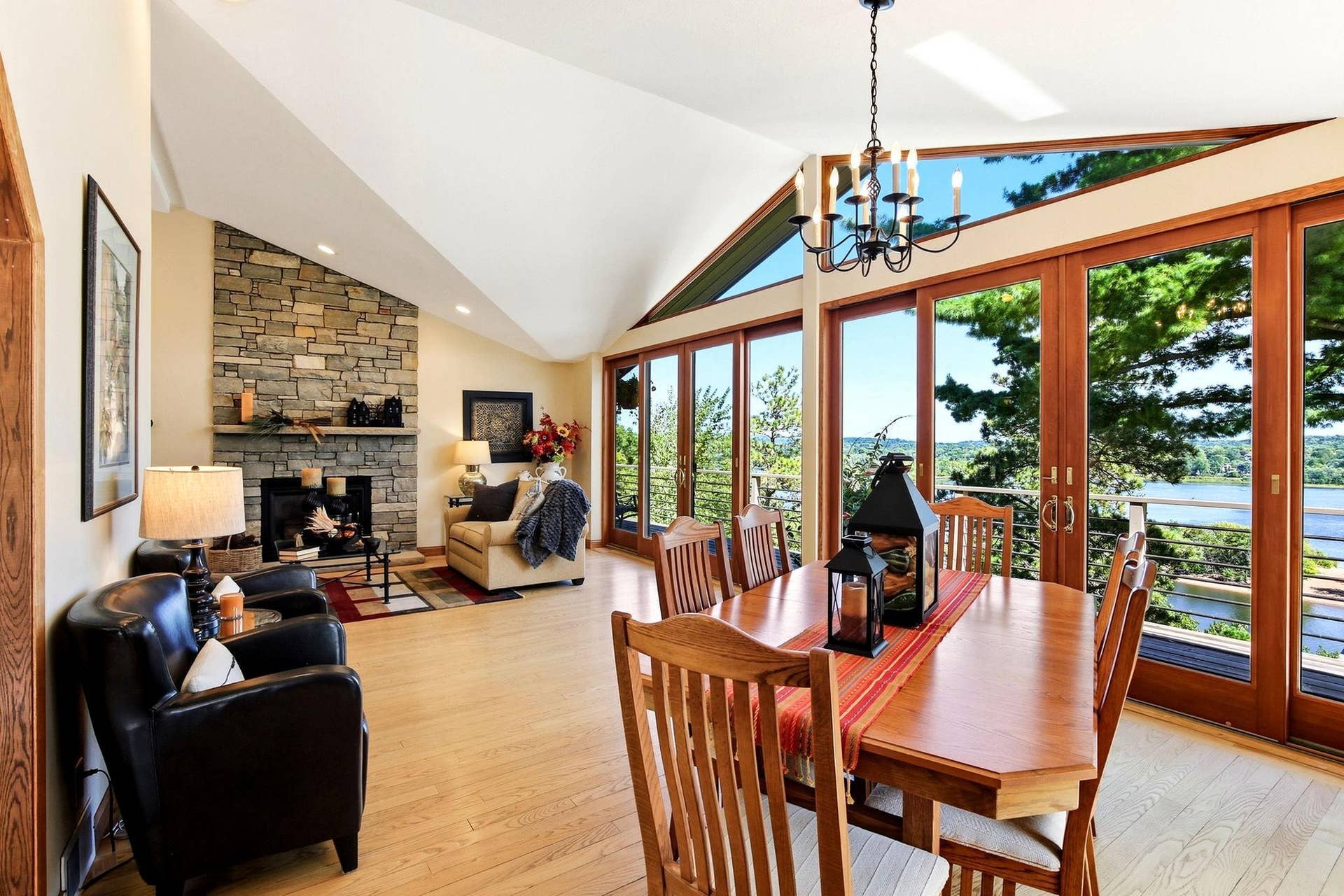 16-web-or-mls-1963-Quant-Ave-N-16.jpg
