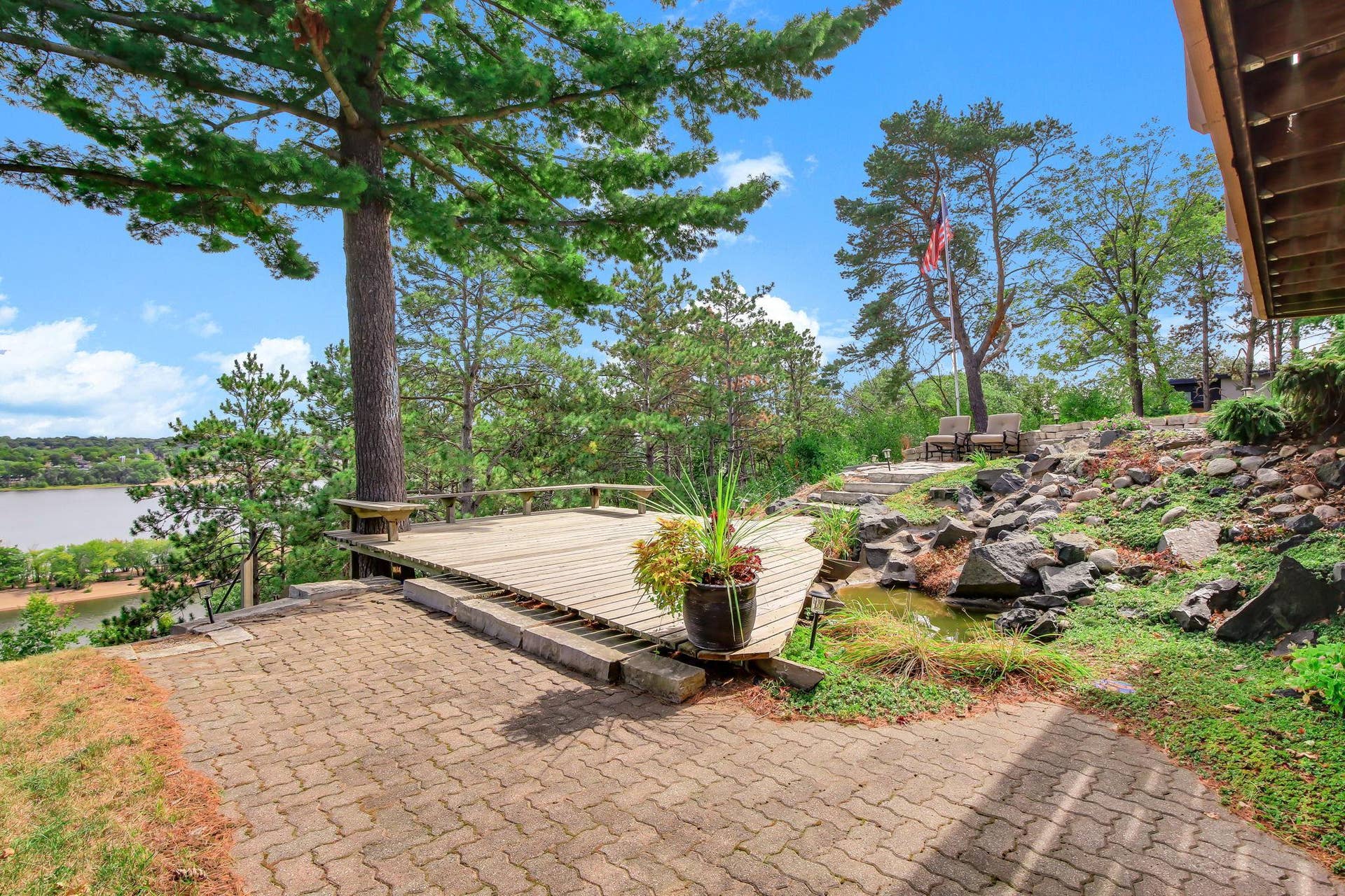 69-web-or-mls-1963-Quant-Ave-N-69.jpg
